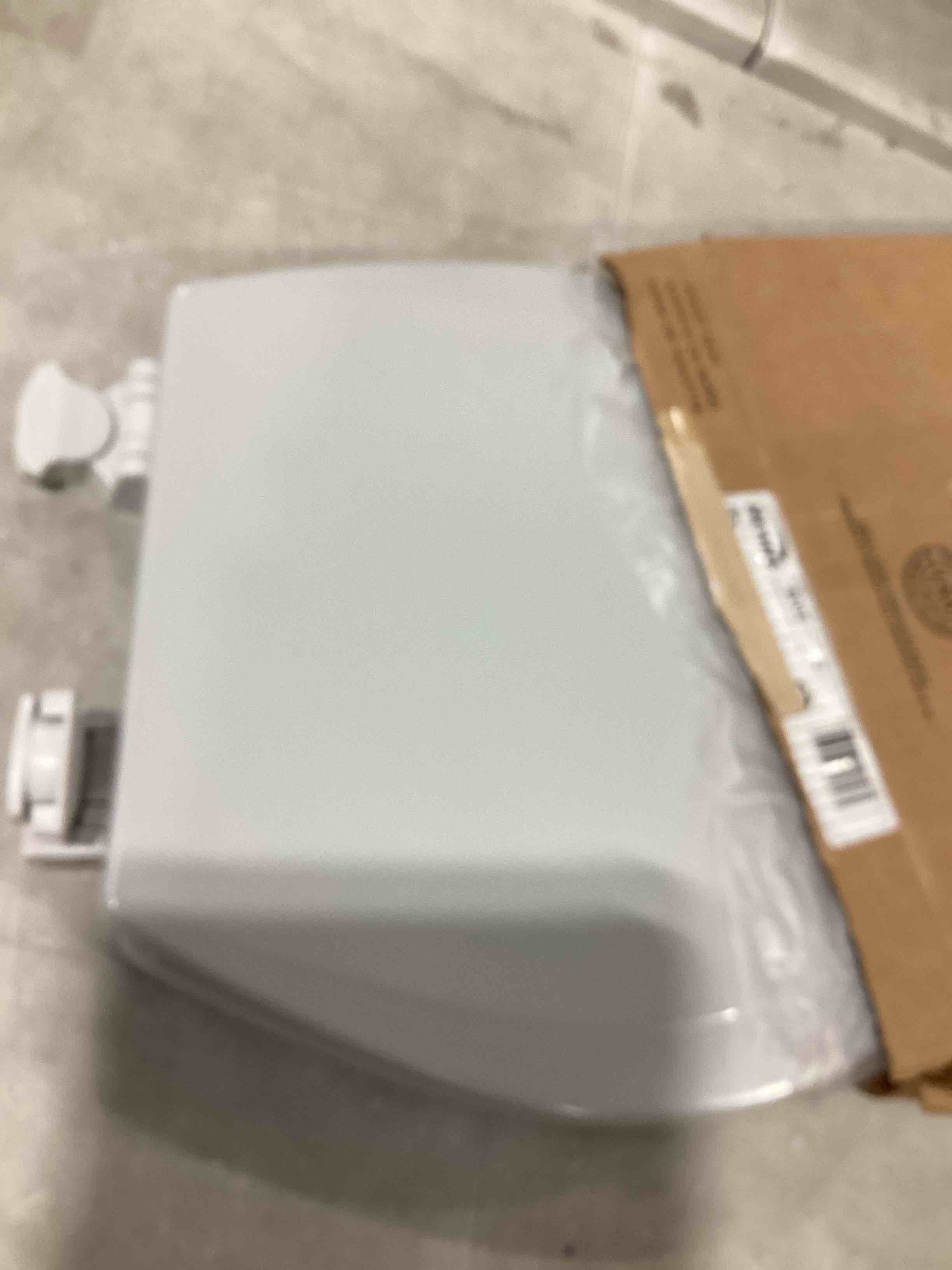 https://s3.amazonaws.com/lotting-images-prod/bidfta/PPE1723370_1746099147808.jpeg
