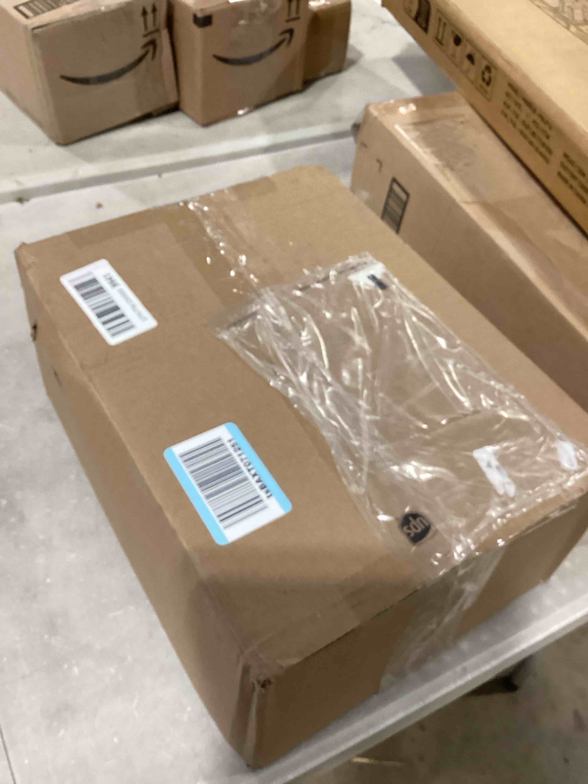 https://s3.amazonaws.com/lotting-images-prod/bidfta/PPE1723414_1746108403120.jpeg