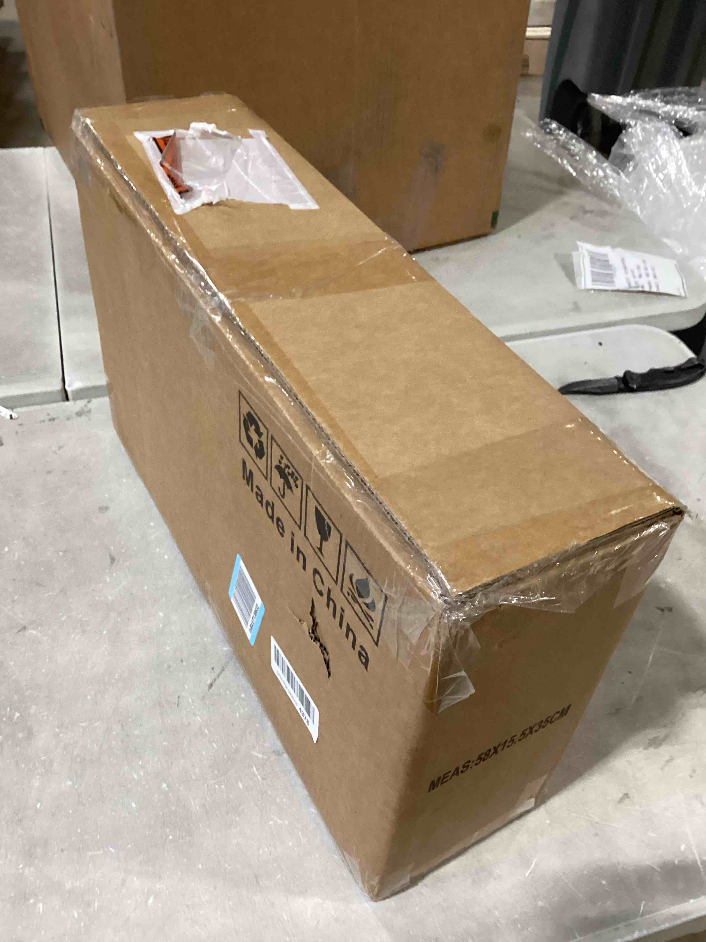 https://s3.amazonaws.com/lotting-images-prod/bidfta/PPE1723505_1746127598702.jpeg