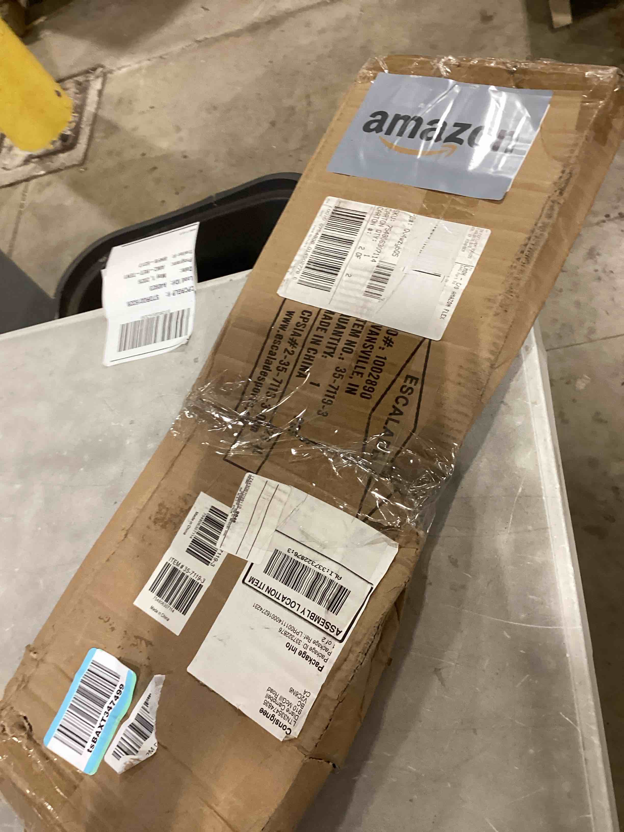 https://s3.amazonaws.com/lotting-images-prod/bidfta/PPE1723582_1746192751526.jpeg