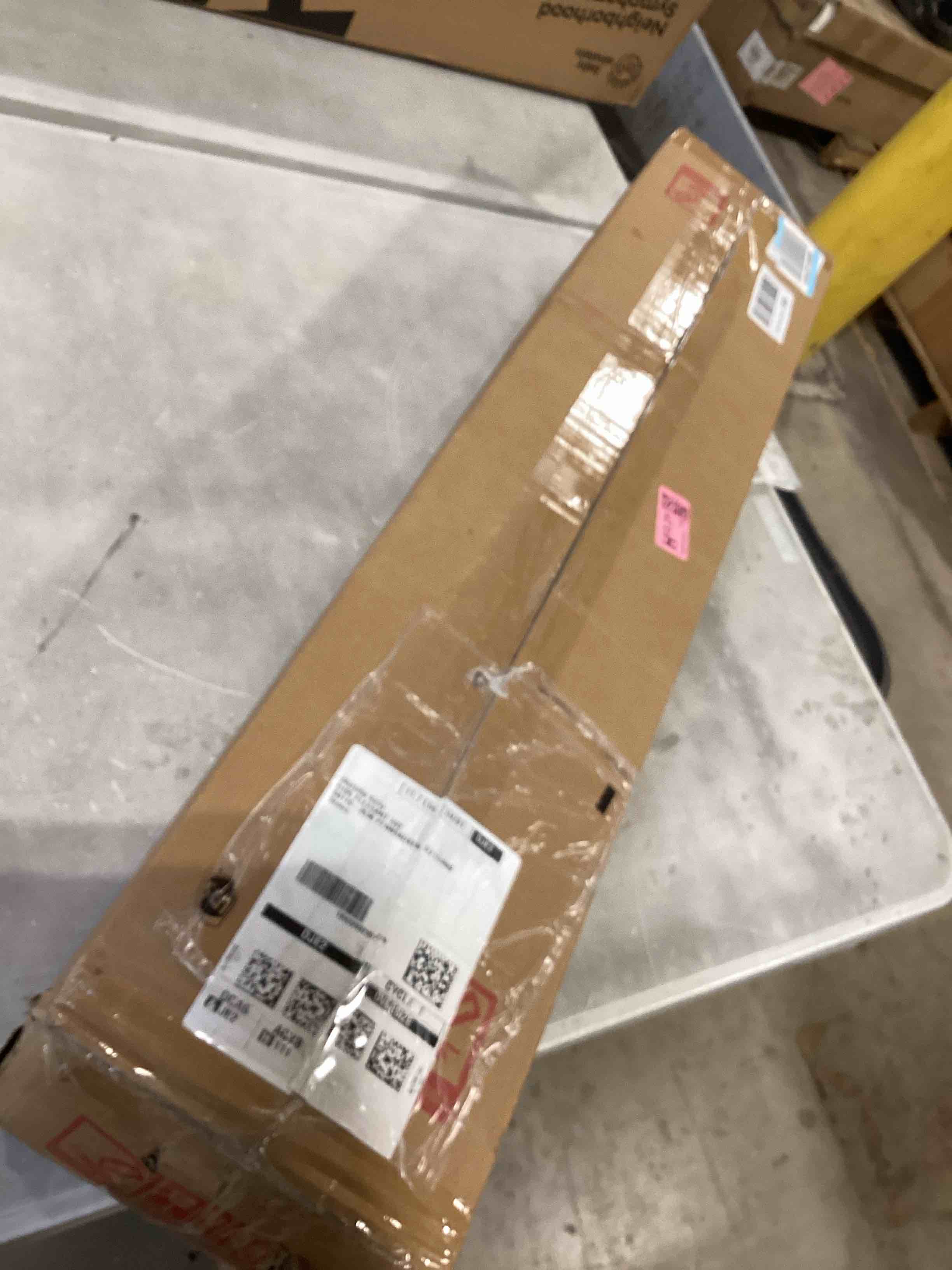 https://s3.amazonaws.com/lotting-images-prod/bidfta/PPE1723595_1746194655166.jpeg