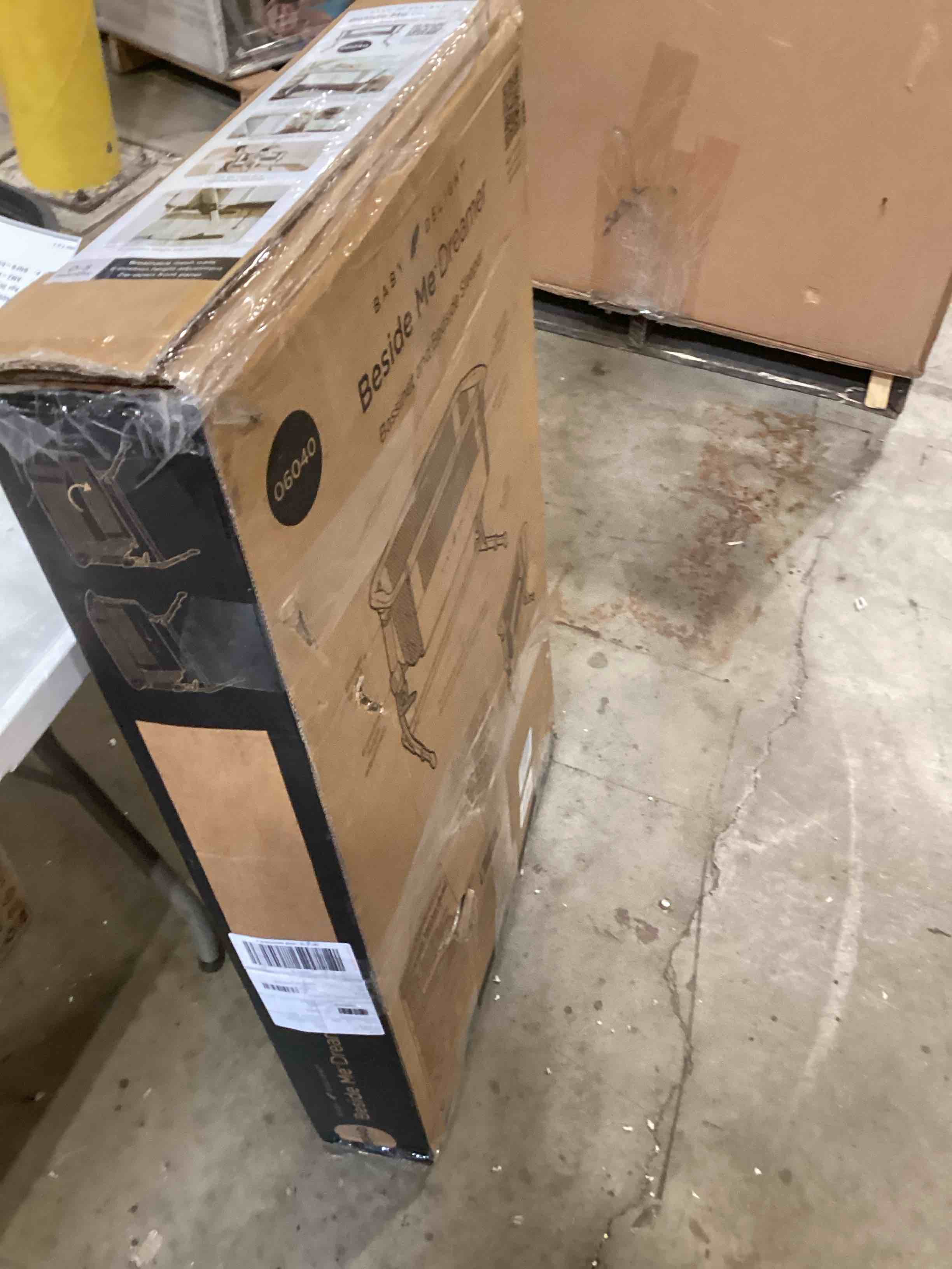 https://s3.amazonaws.com/lotting-images-prod/bidfta/PPE1723643_1746201431062.jpeg