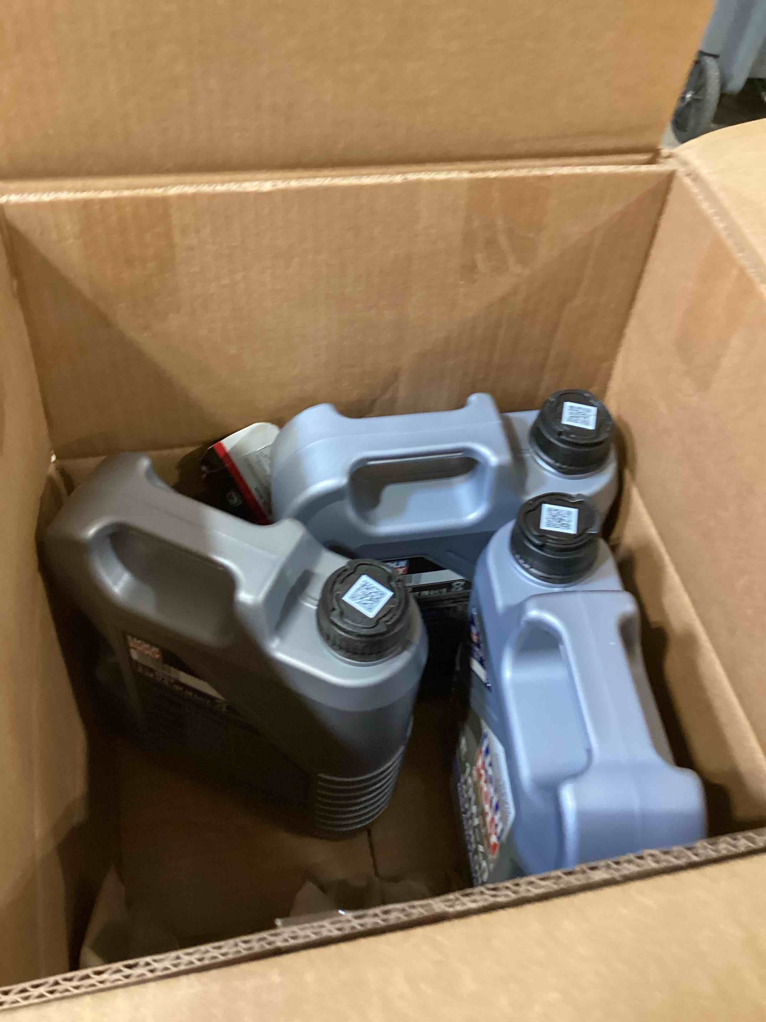 https://s3.amazonaws.com/lotting-images-prod/bidfta/PPE1723690_1746213597956.jpeg