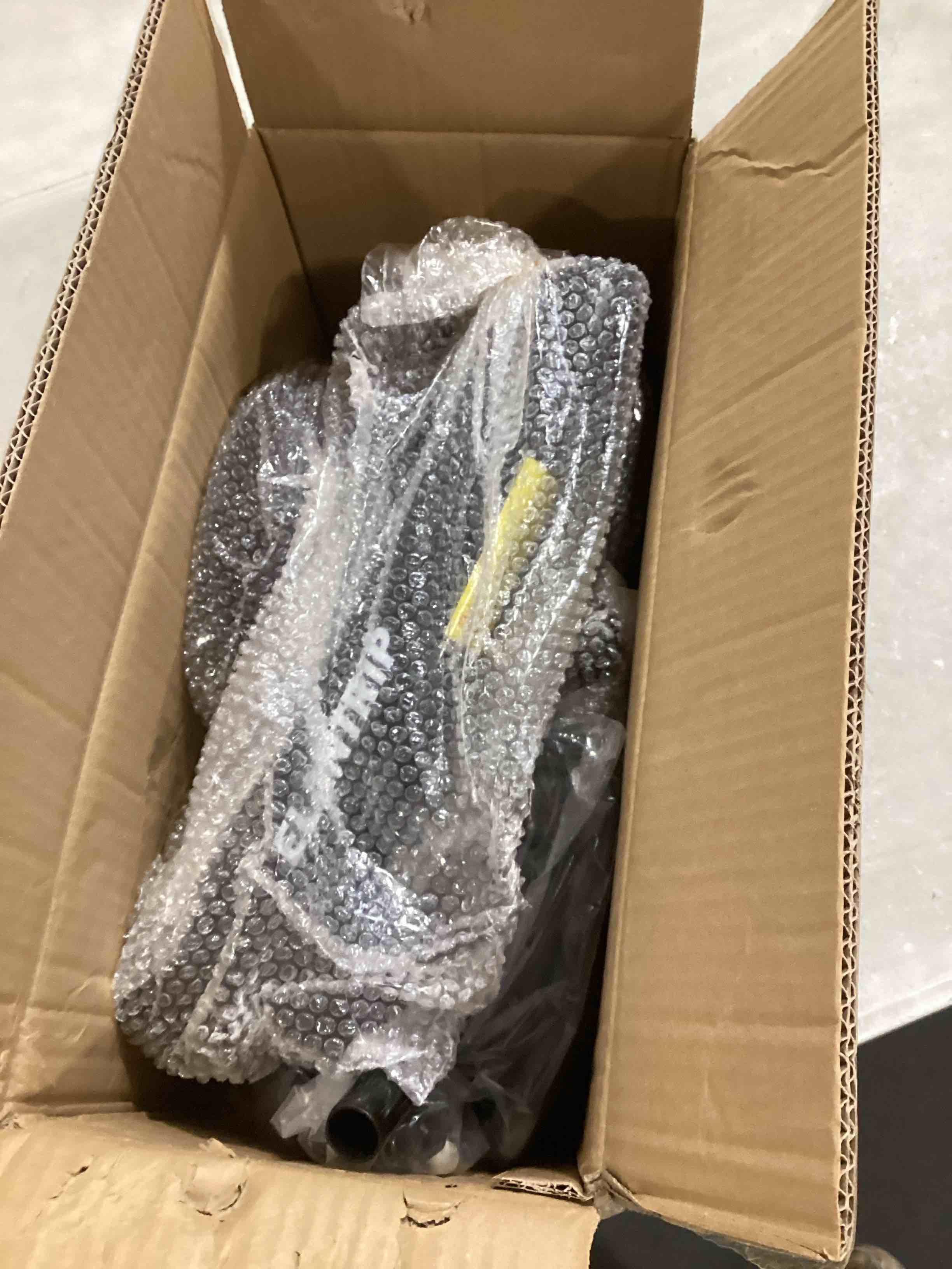 https://s3.amazonaws.com/lotting-images-prod/bidfta/PPE1723894_1747050379625.jpeg