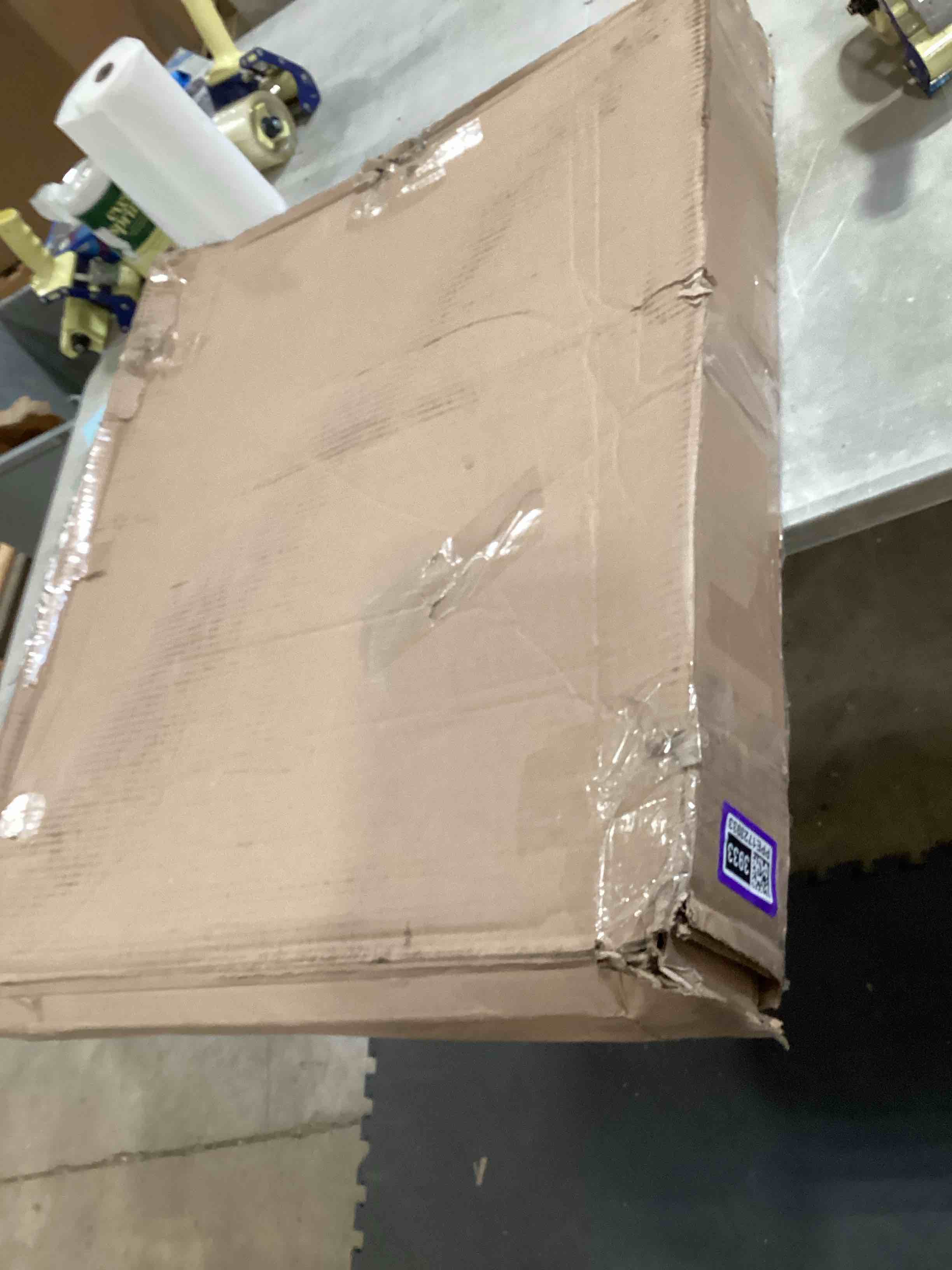 https://s3.amazonaws.com/lotting-images-prod/bidfta/PPE1723933_1747054811838.jpeg
