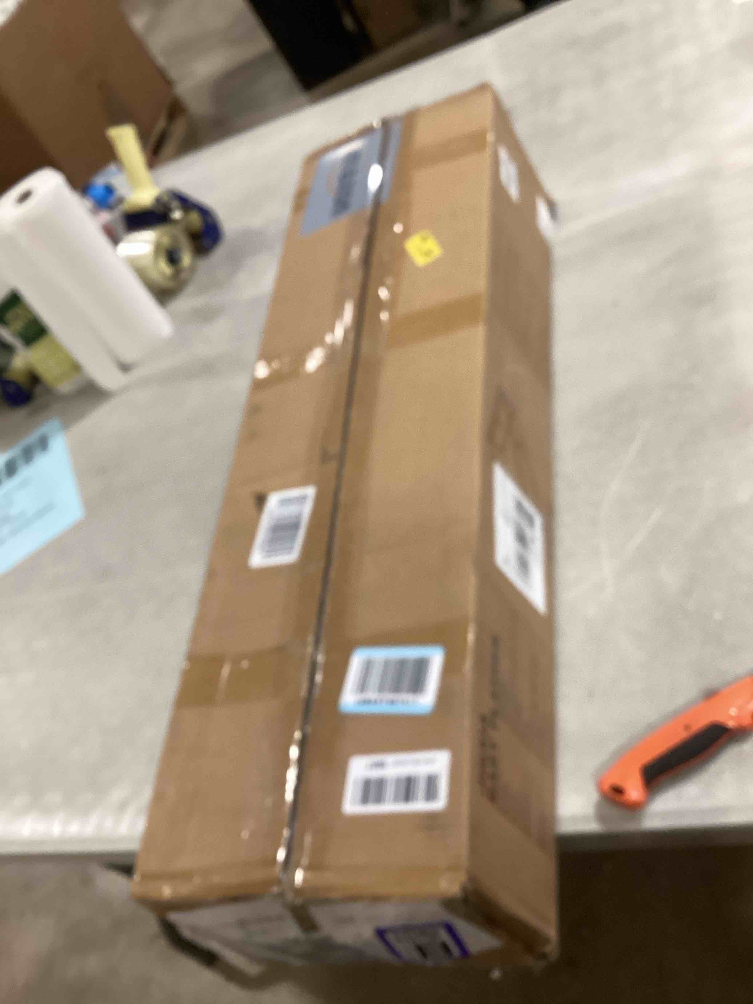 https://s3.amazonaws.com/lotting-images-prod/bidfta/PPE1723935_1747056398265.jpeg