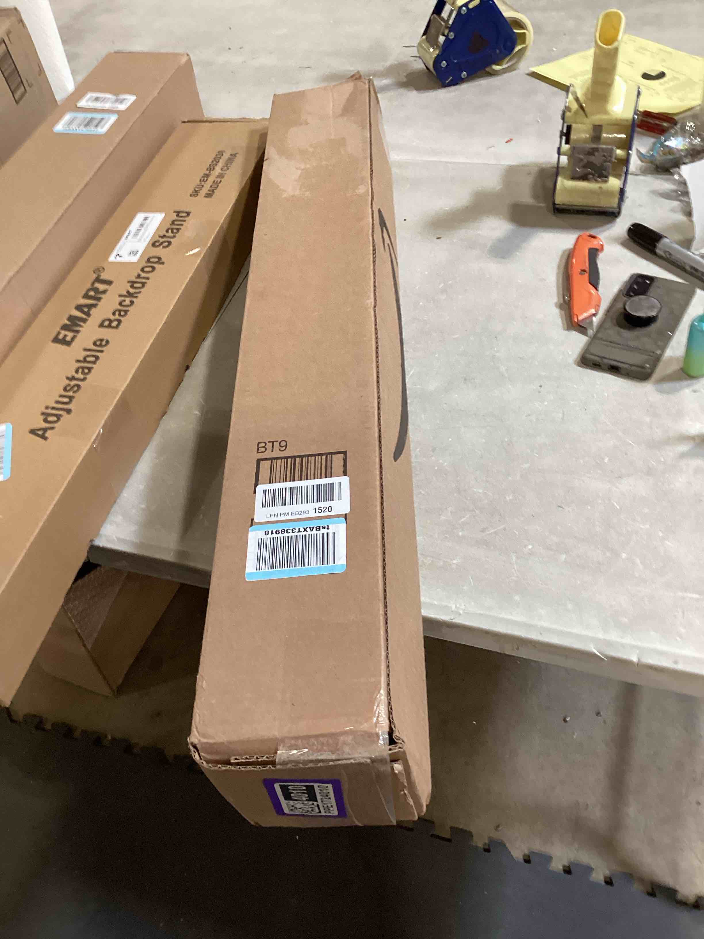https://s3.amazonaws.com/lotting-images-prod/bidfta/PPE1724010_1747071509002.jpeg