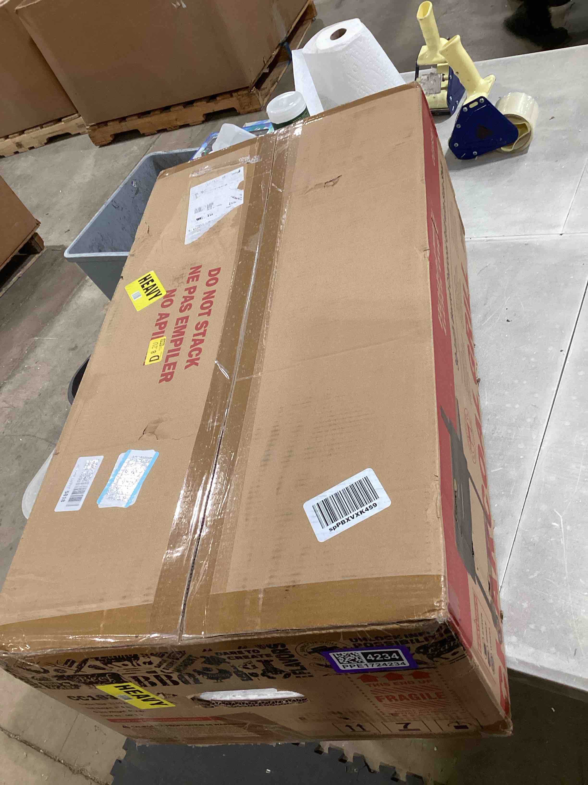 https://s3.amazonaws.com/lotting-images-prod/bidfta/PPE1724234_1747162492859.jpeg