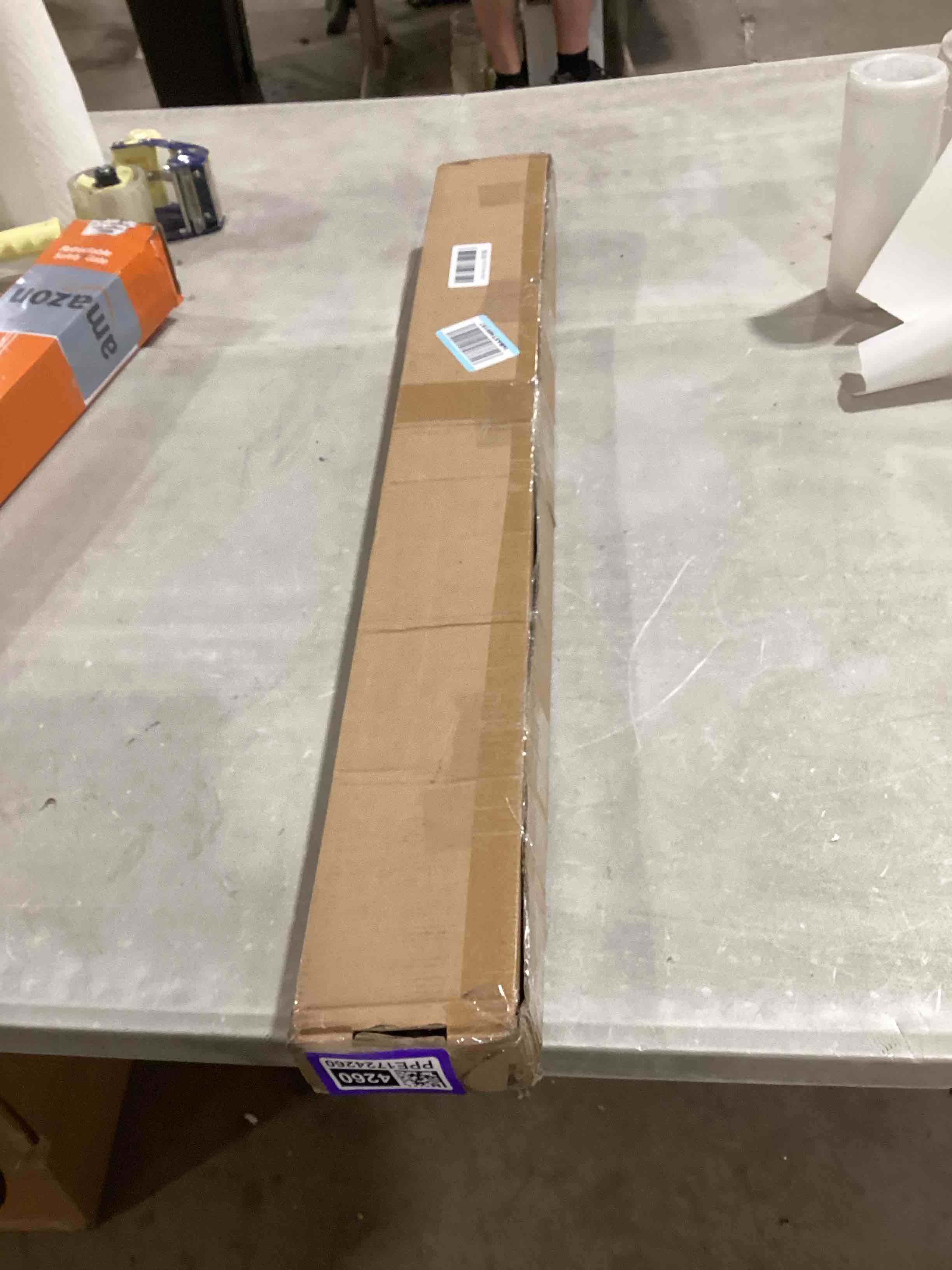 https://s3.amazonaws.com/lotting-images-prod/bidfta/PPE1724260_1747221984619.jpeg