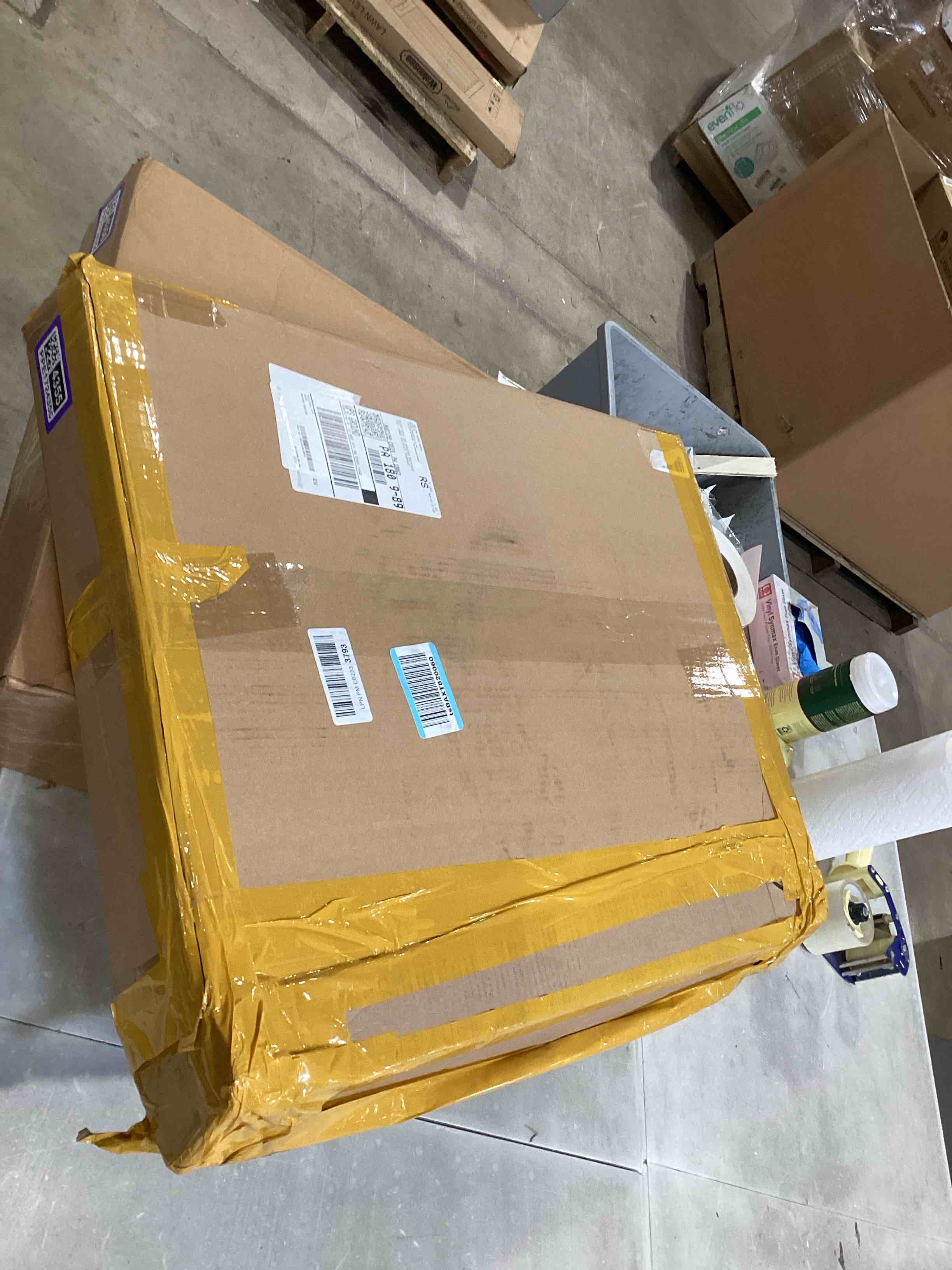 https://s3.amazonaws.com/lotting-images-prod/bidfta/PPE1724355_1747232098408.jpeg