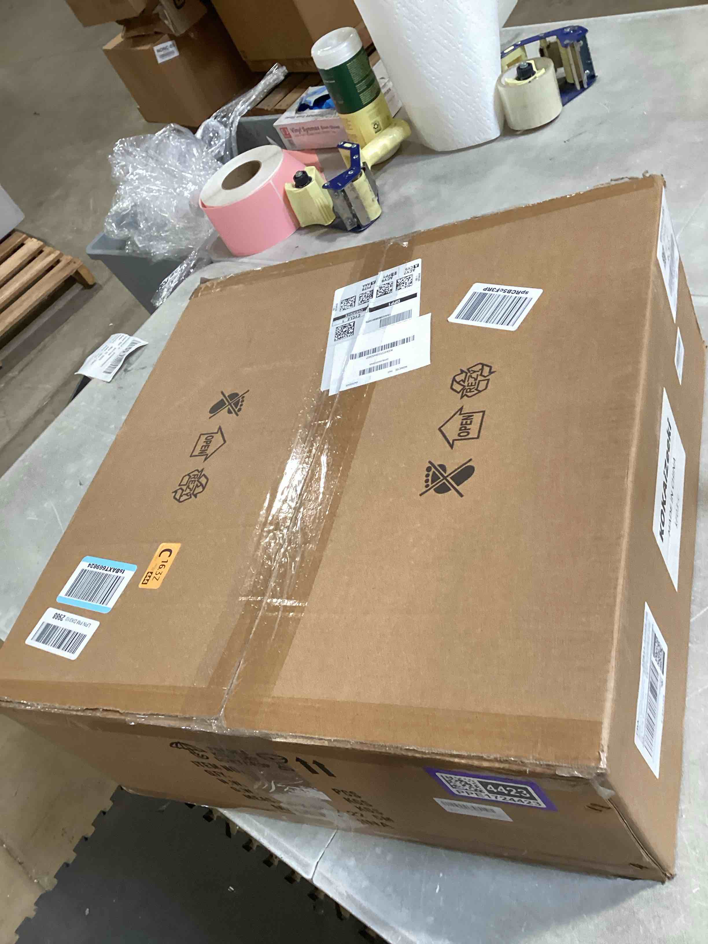 https://s3.amazonaws.com/lotting-images-prod/bidfta/PPE1724423_1747241920825.jpeg