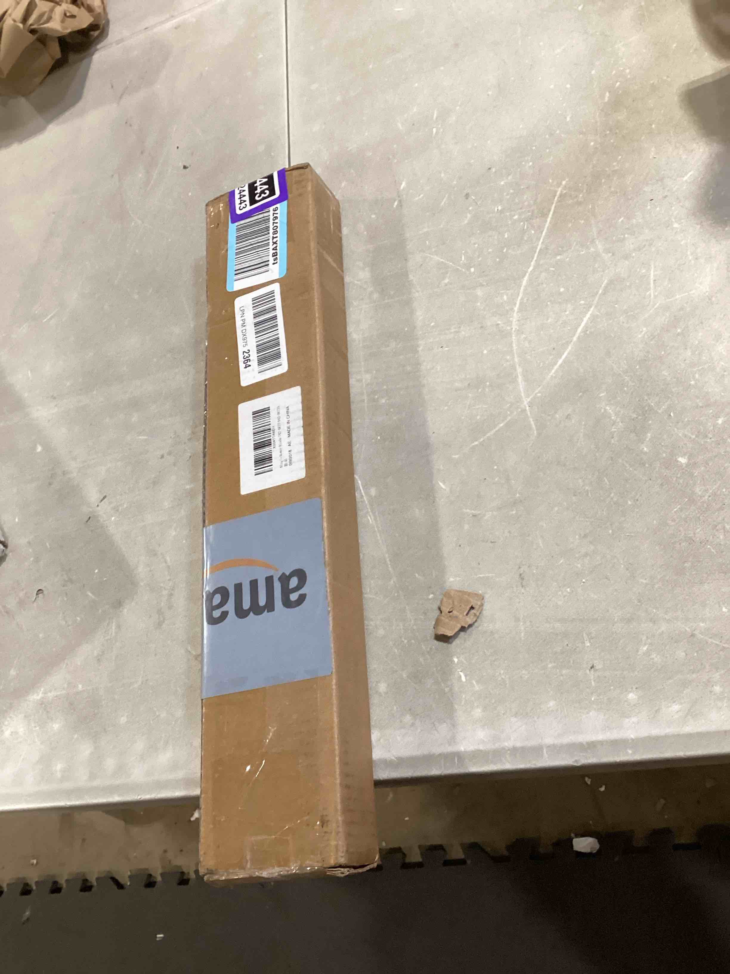 https://s3.amazonaws.com/lotting-images-prod/bidfta/PPE1724443_1747246916165.jpeg