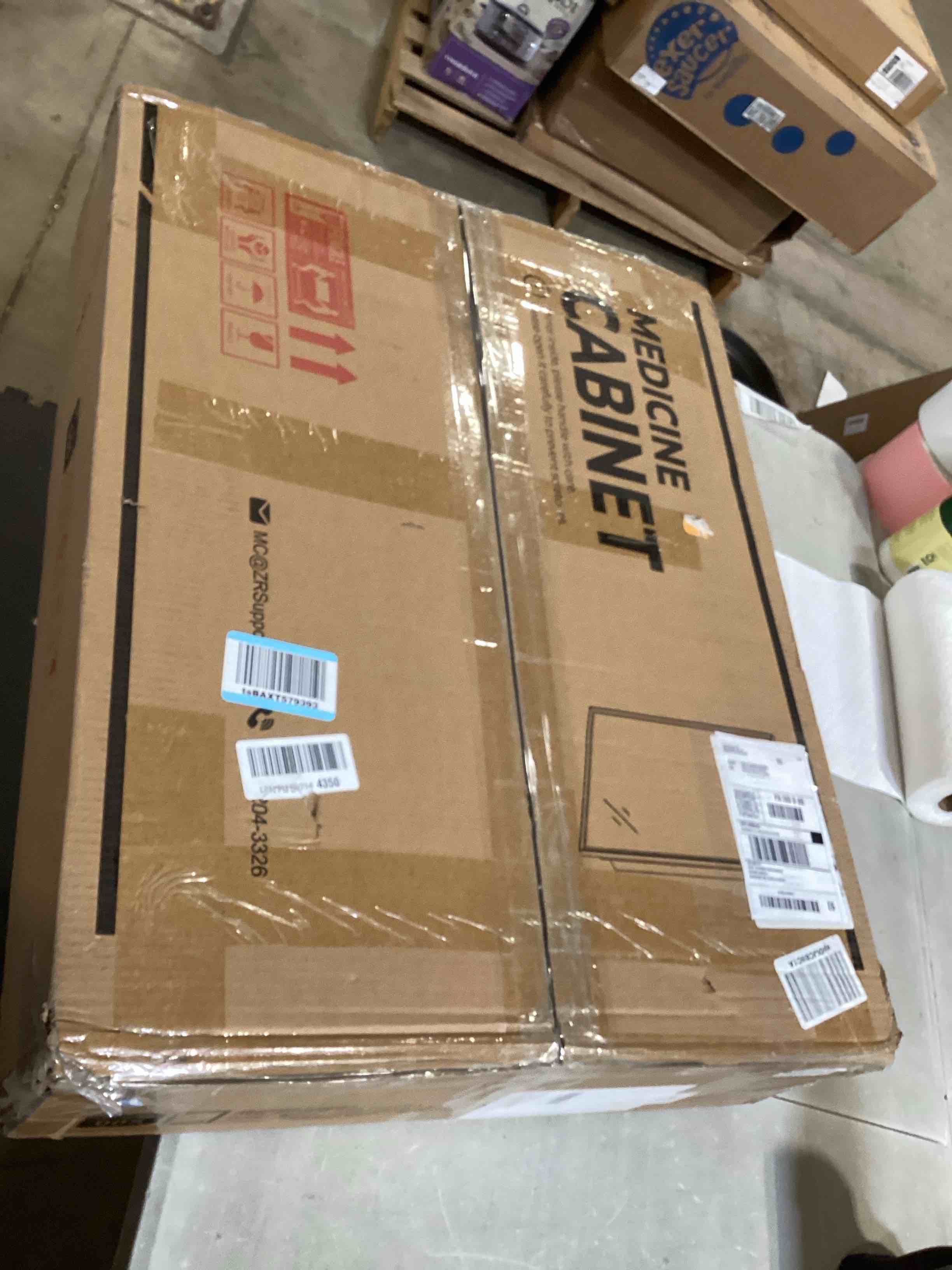 https://s3.amazonaws.com/lotting-images-prod/bidfta/PPE1724618_1747333943021.jpeg