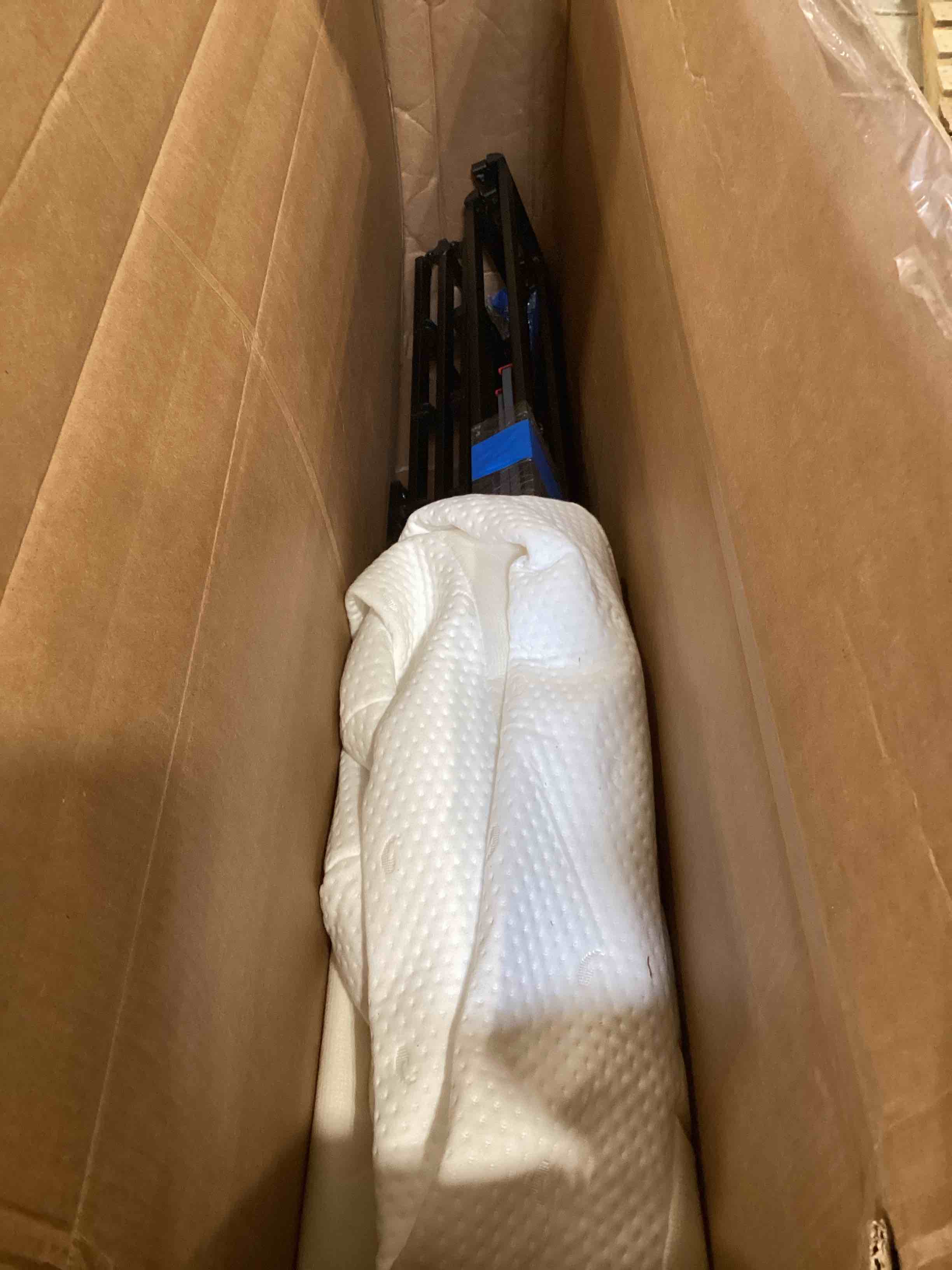 https://s3.amazonaws.com/lotting-images-prod/bidfta/PPE1724626_1747335367078.jpeg