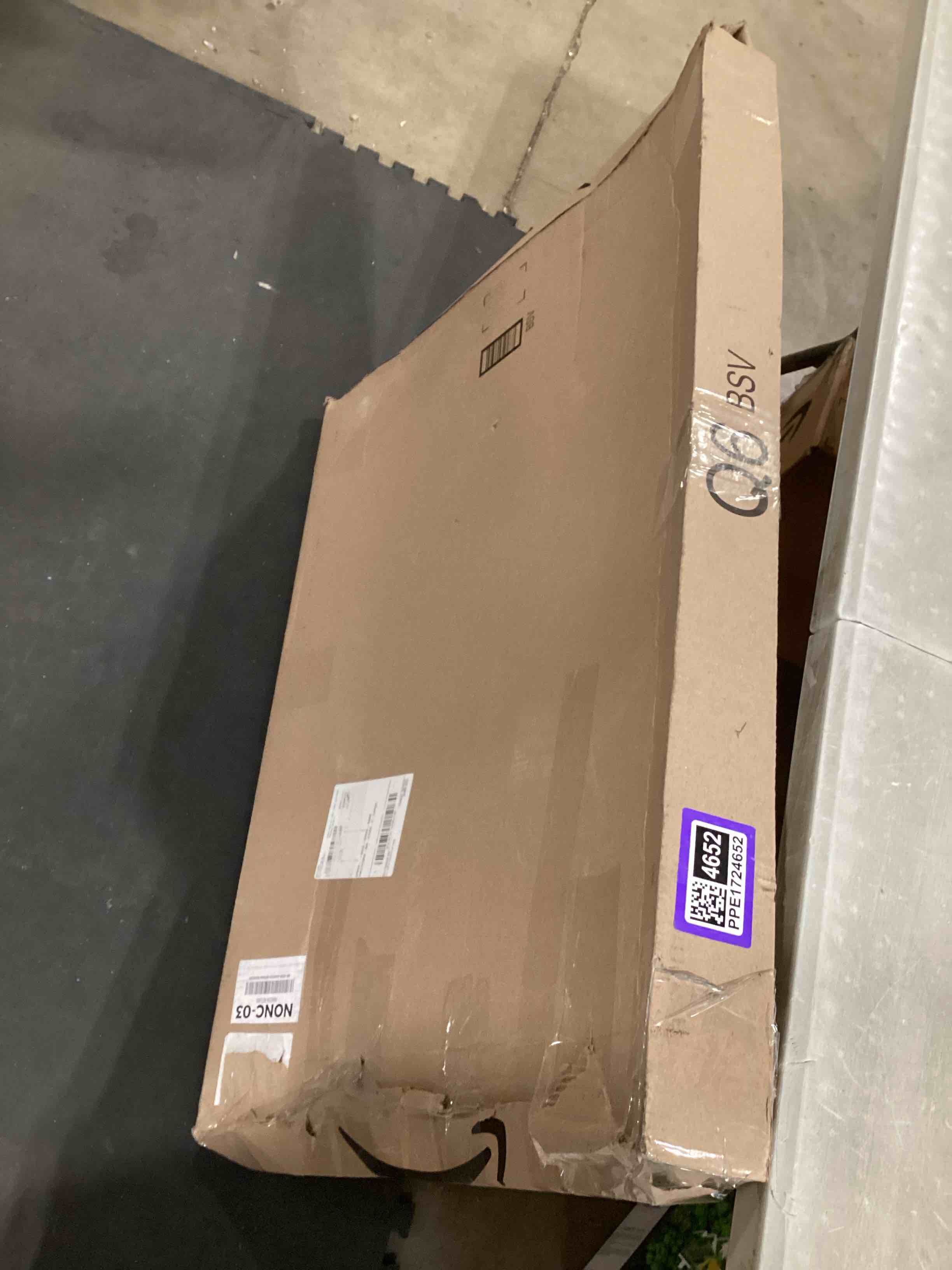 https://s3.amazonaws.com/lotting-images-prod/bidfta/PPE1724652_1747395166380.jpeg