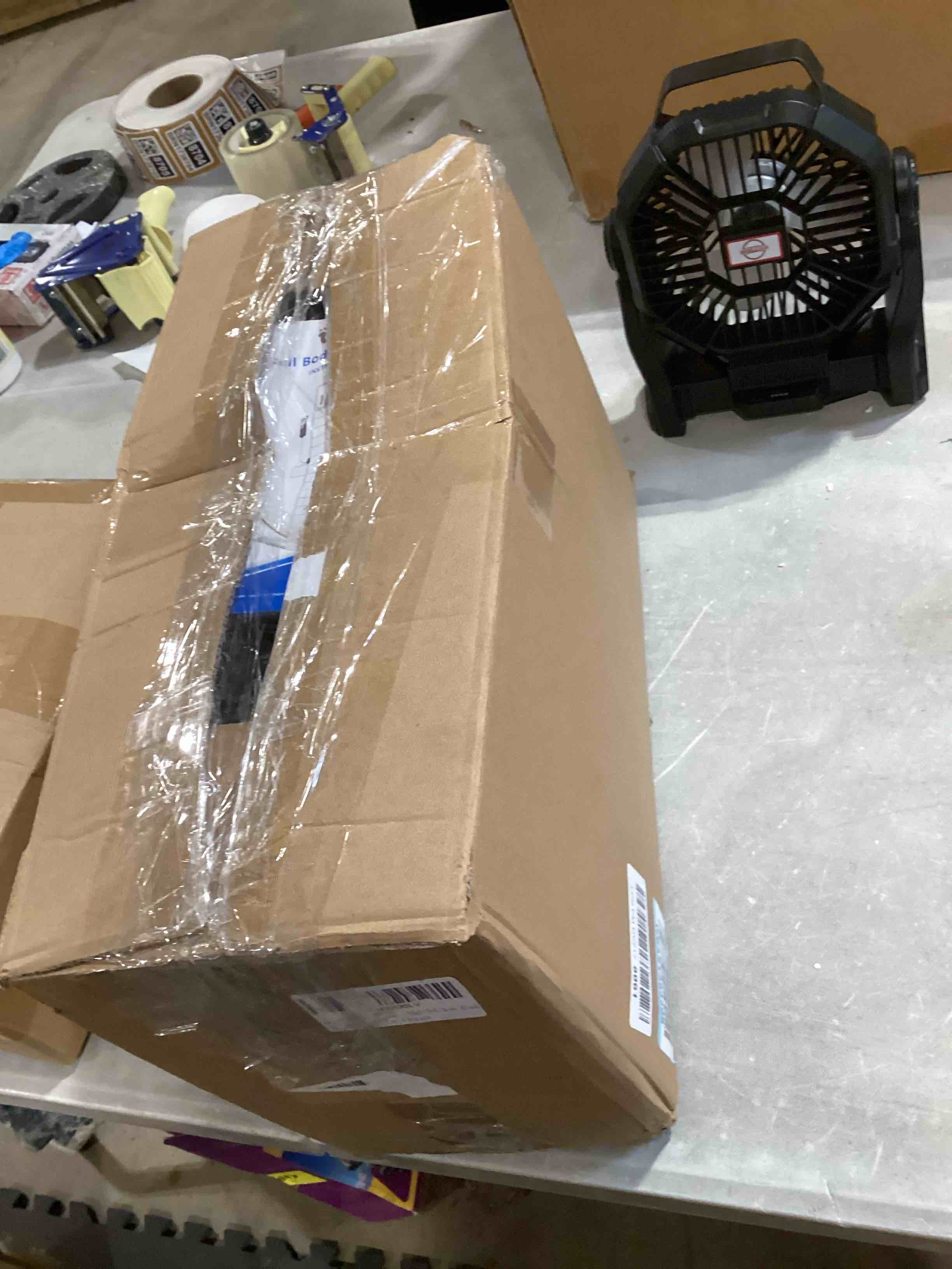 https://s3.amazonaws.com/lotting-images-prod/bidfta/PPE1724679_1747398890902.jpeg