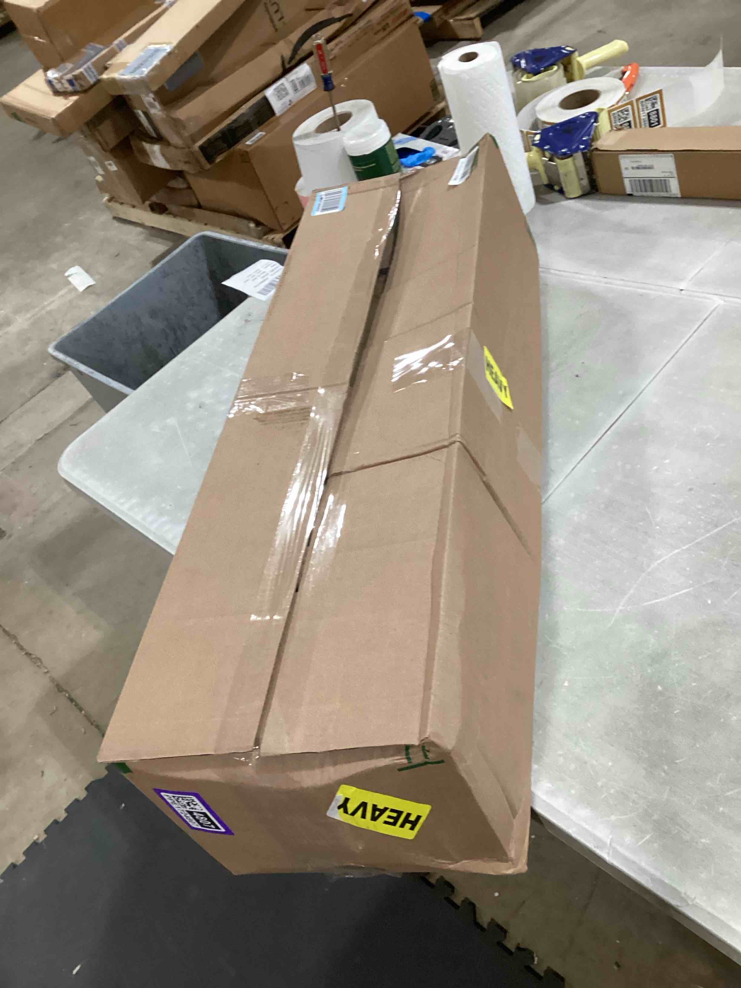 https://s3.amazonaws.com/lotting-images-prod/bidfta/PPE1724807_1747654622510.jpeg