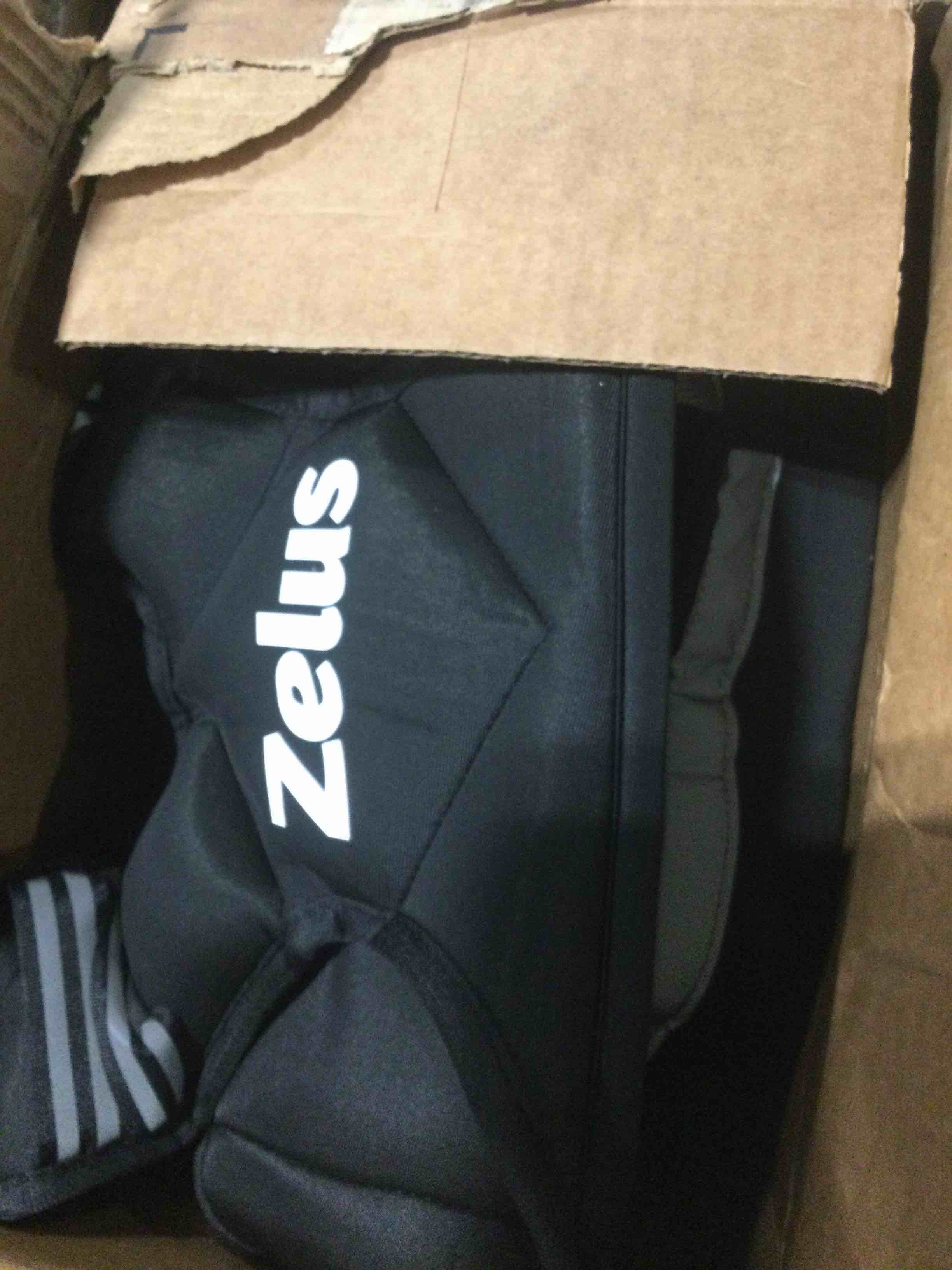 https://s3.amazonaws.com/lotting-images-prod/bidfta/PPE1726409_1745582629523.jpeg