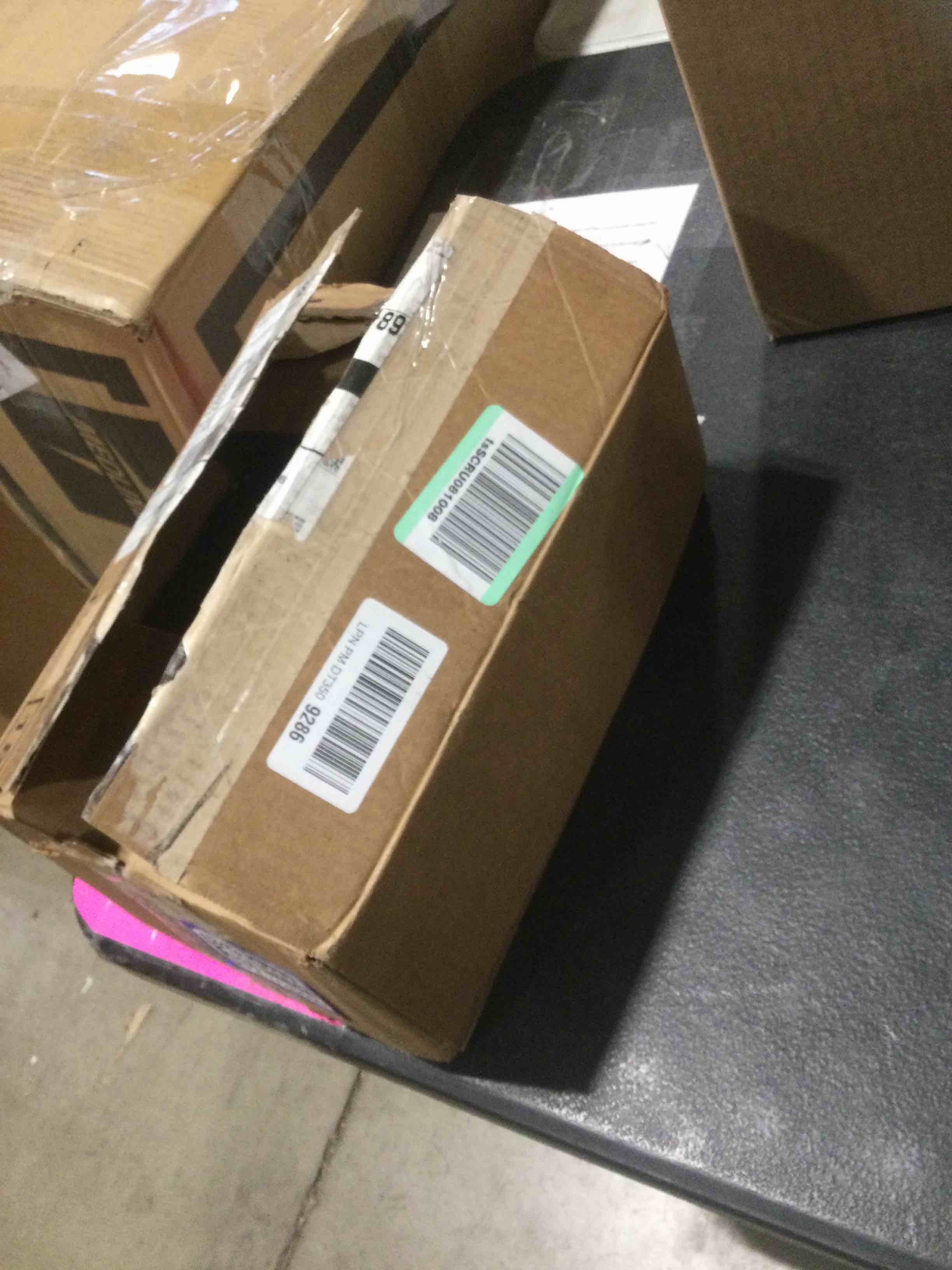 https://s3.amazonaws.com/lotting-images-prod/bidfta/PPE1726409_1745582634309.jpeg