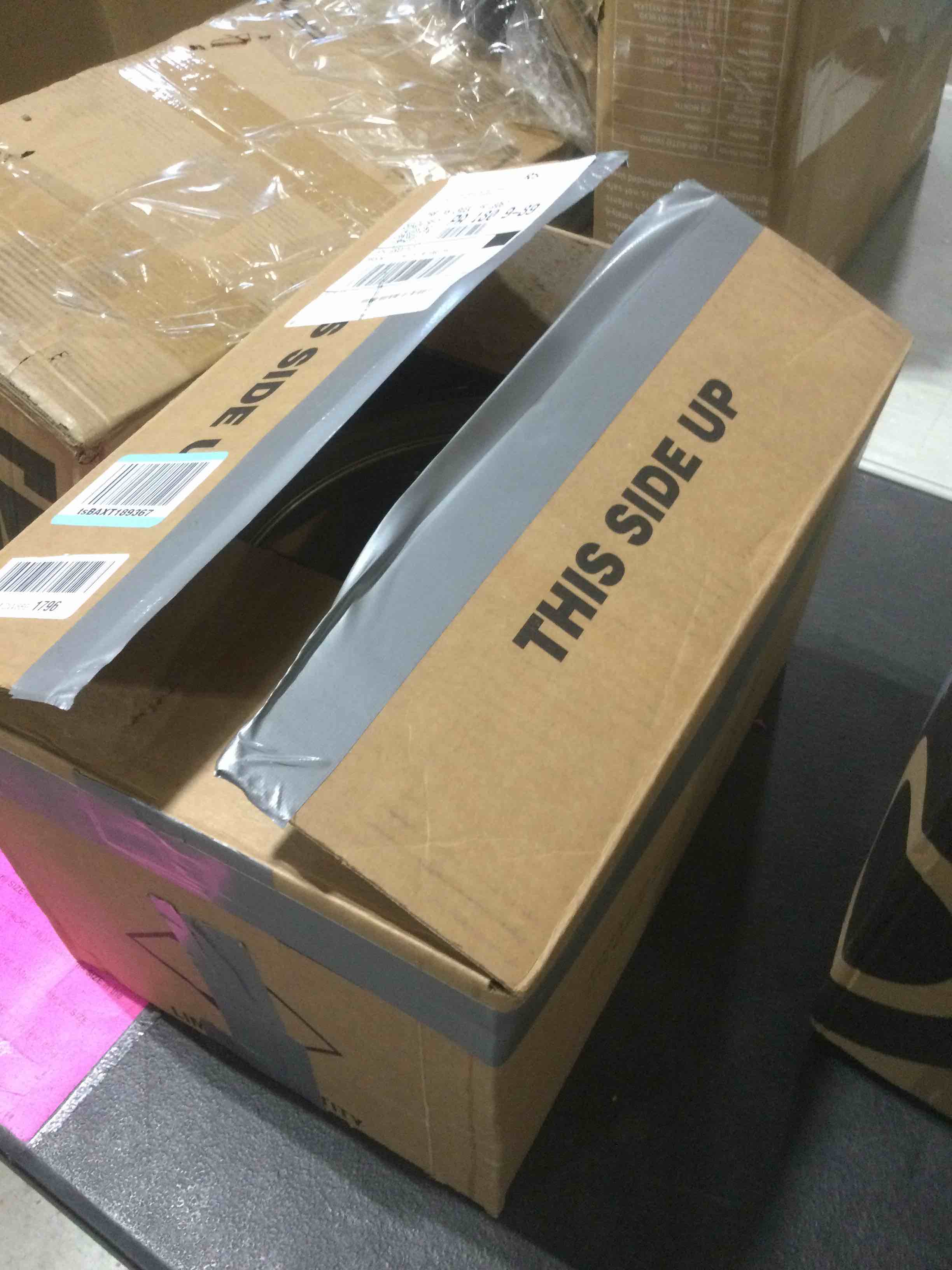 https://s3.amazonaws.com/lotting-images-prod/bidfta/PPE1726442_1745587735406.jpeg