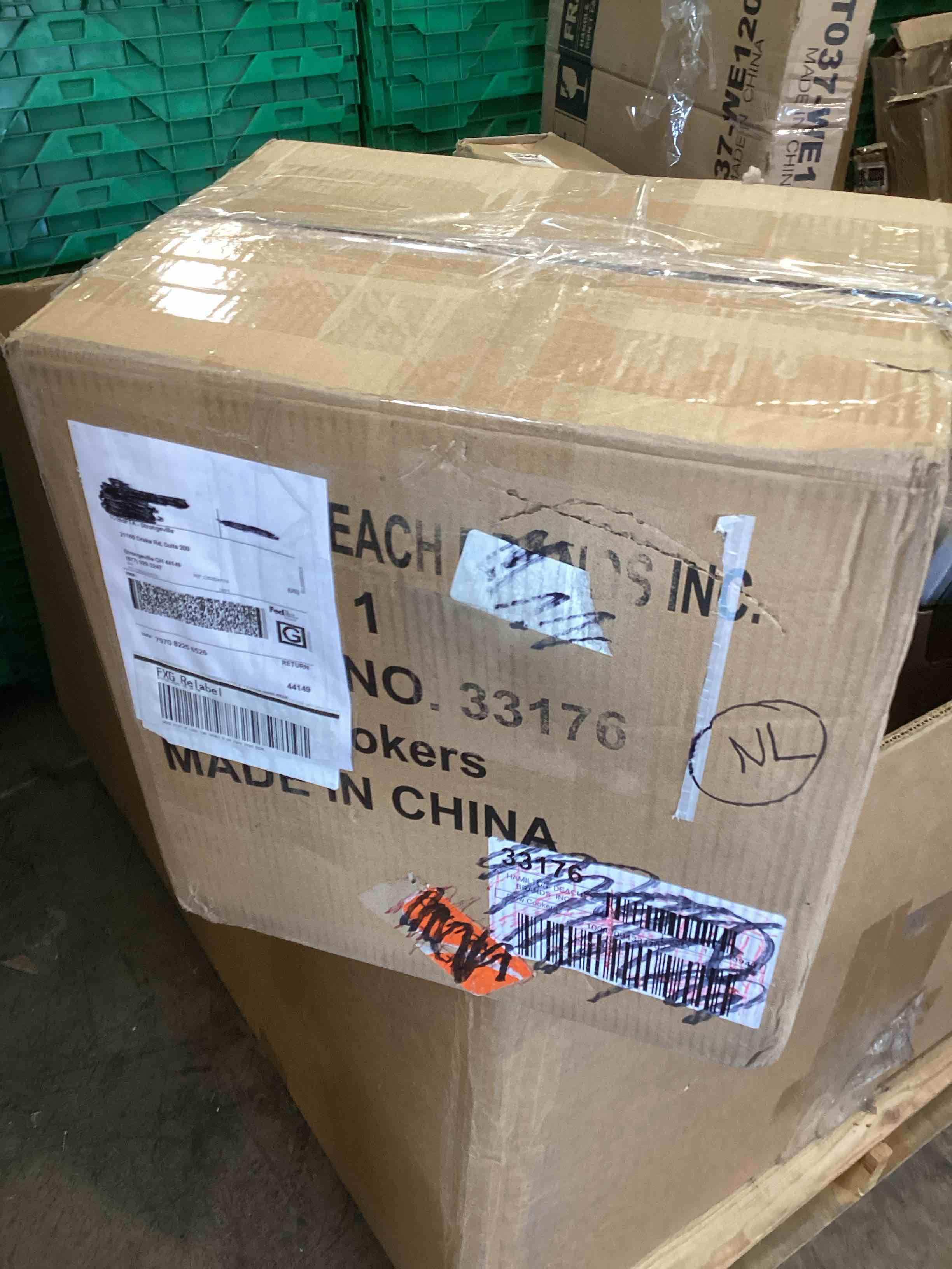 https://s3.amazonaws.com/lotting-images-prod/bidfta/PPE1726581_1745861653842.jpeg