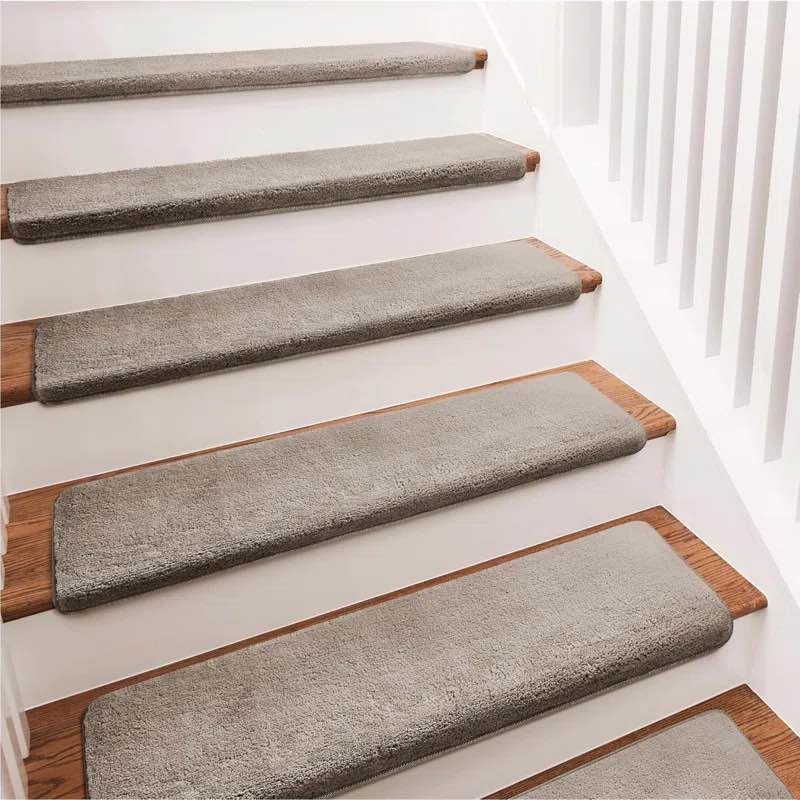 Carpet Stair Treads Ultra Plush Soft Bullnose Indoor Stair Protectors Pet Friendly Non-Slip Skid Resistant Tape Free Washable Reusable