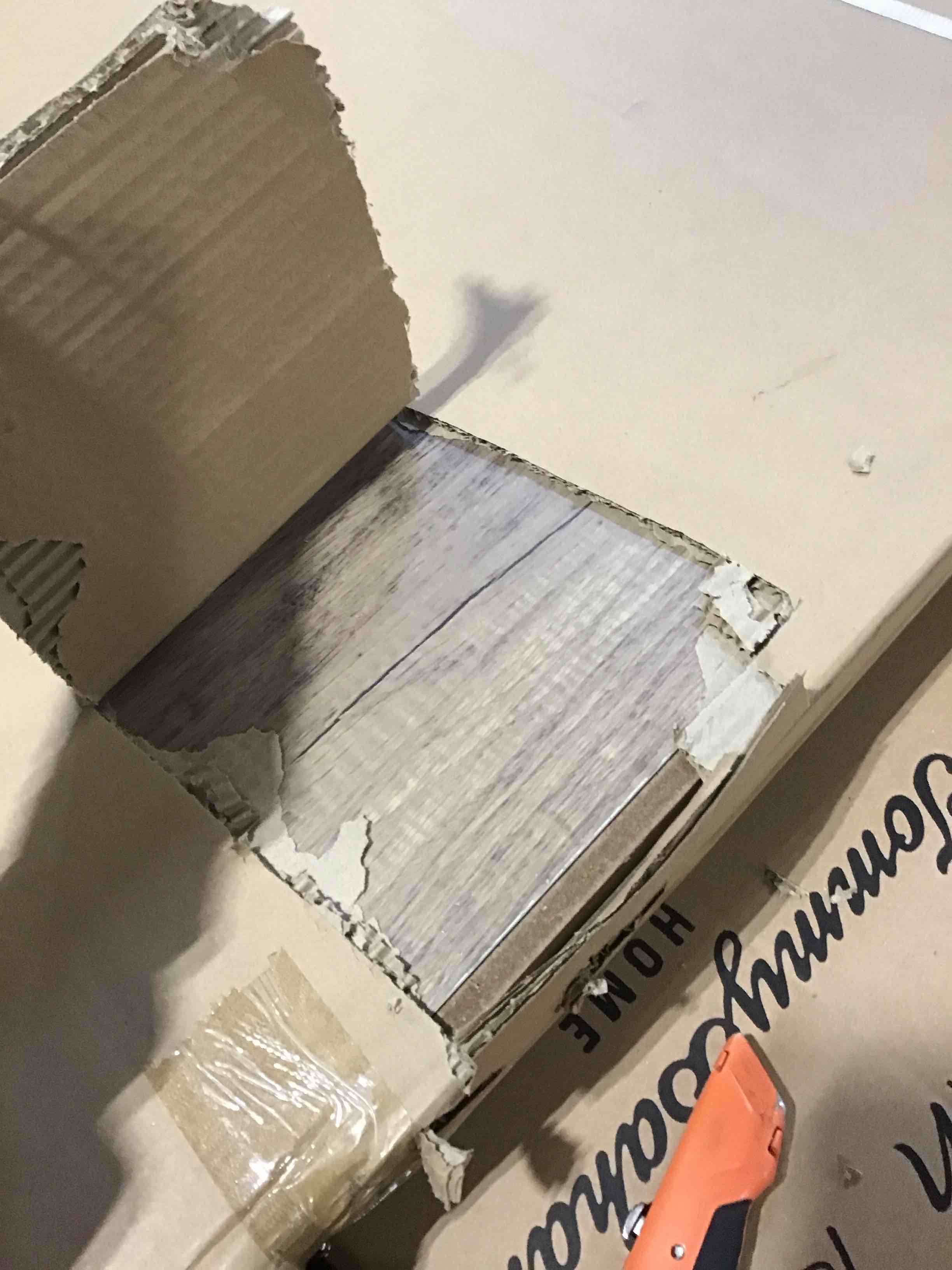 https://s3.amazonaws.com/lotting-images-prod/bidfta/PPE1726768_1746470790331.jpeg