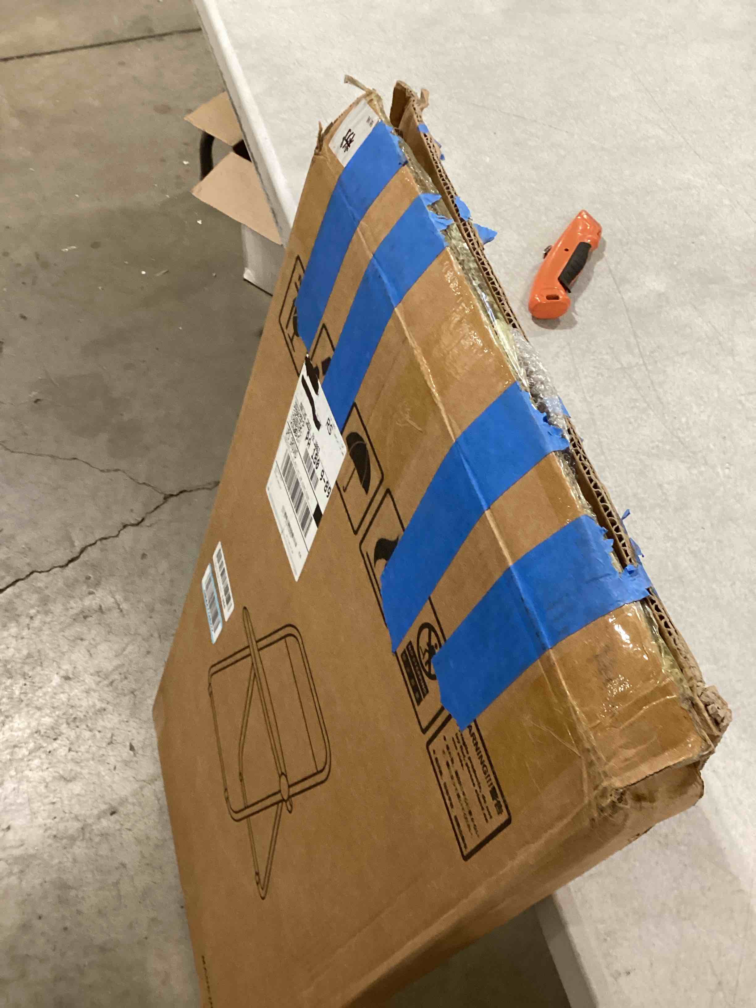 https://s3.amazonaws.com/lotting-images-prod/bidfta/PPE1726908_1747048892033.jpeg