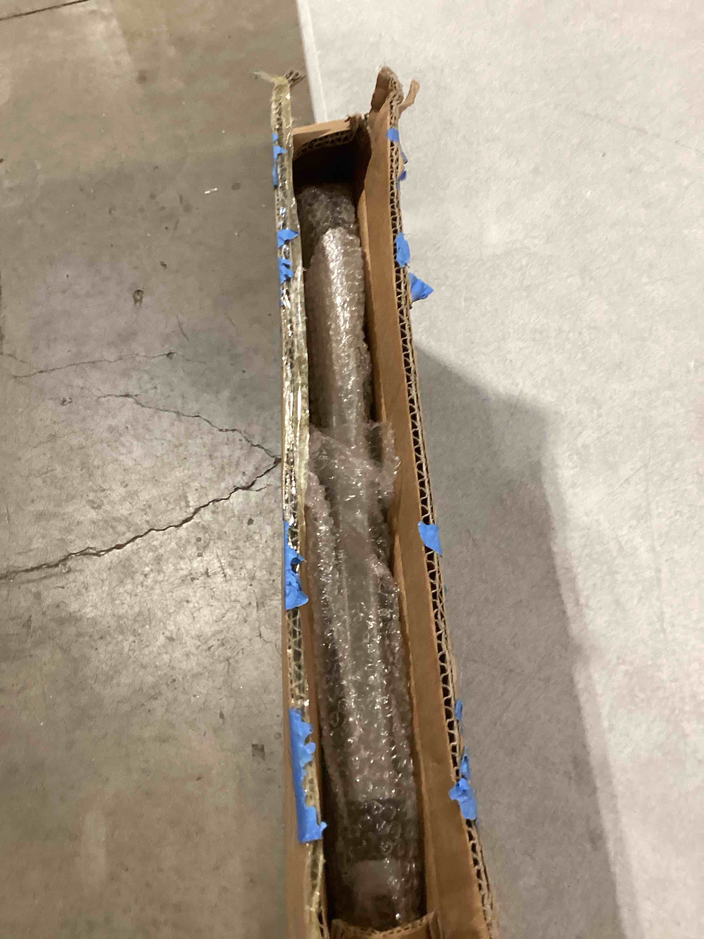 https://s3.amazonaws.com/lotting-images-prod/bidfta/PPE1726908_1747048906372.jpeg