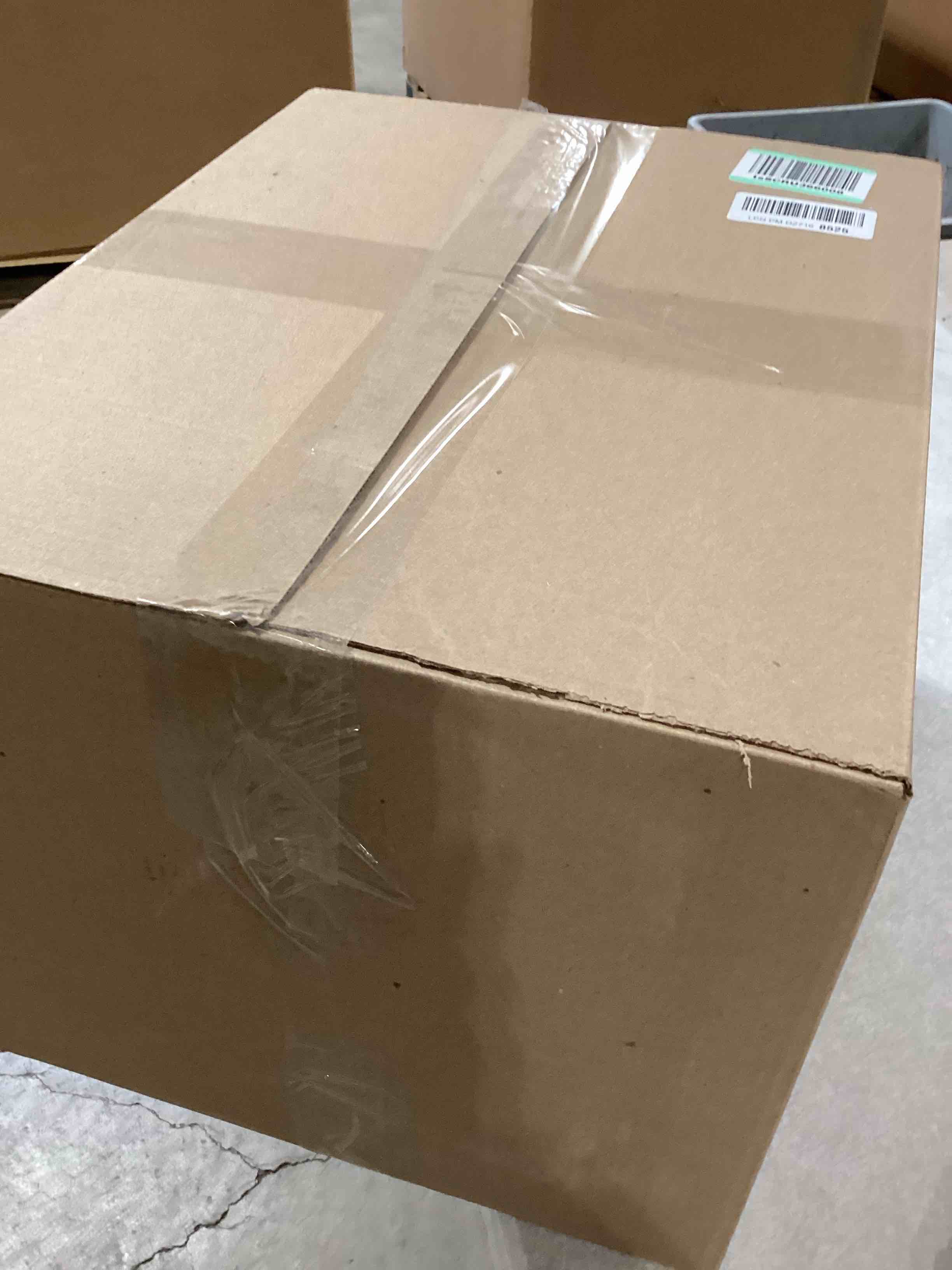 https://s3.amazonaws.com/lotting-images-prod/bidfta/PPE1726944_1747053813071.jpeg