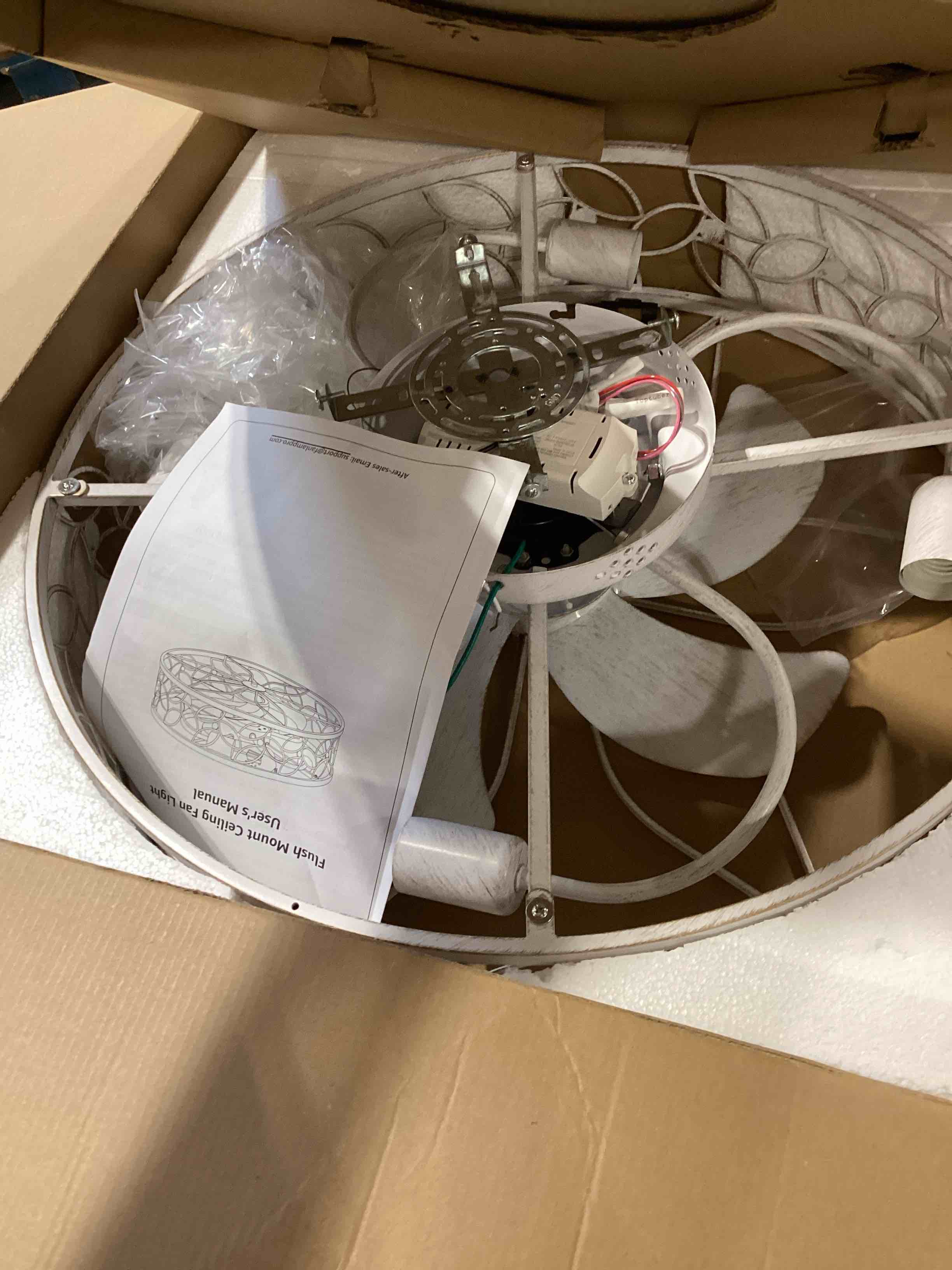 https://s3.amazonaws.com/lotting-images-prod/bidfta/PPE1727070_1747080575932.jpeg