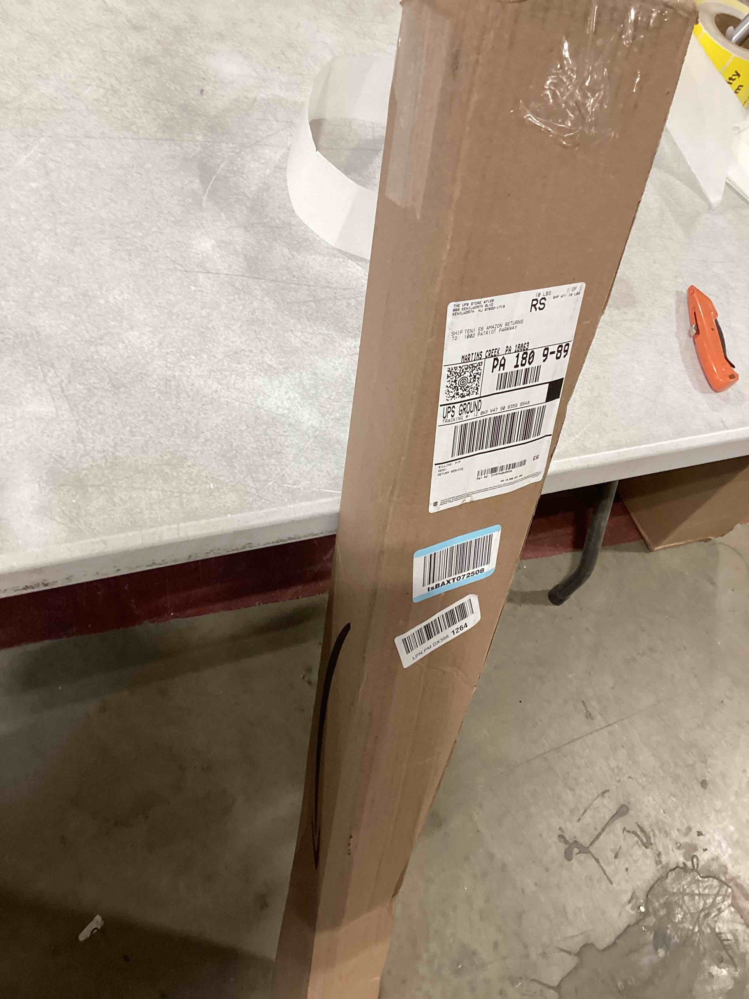 https://s3.amazonaws.com/lotting-images-prod/bidfta/PPE1727180_1747160978003.jpeg