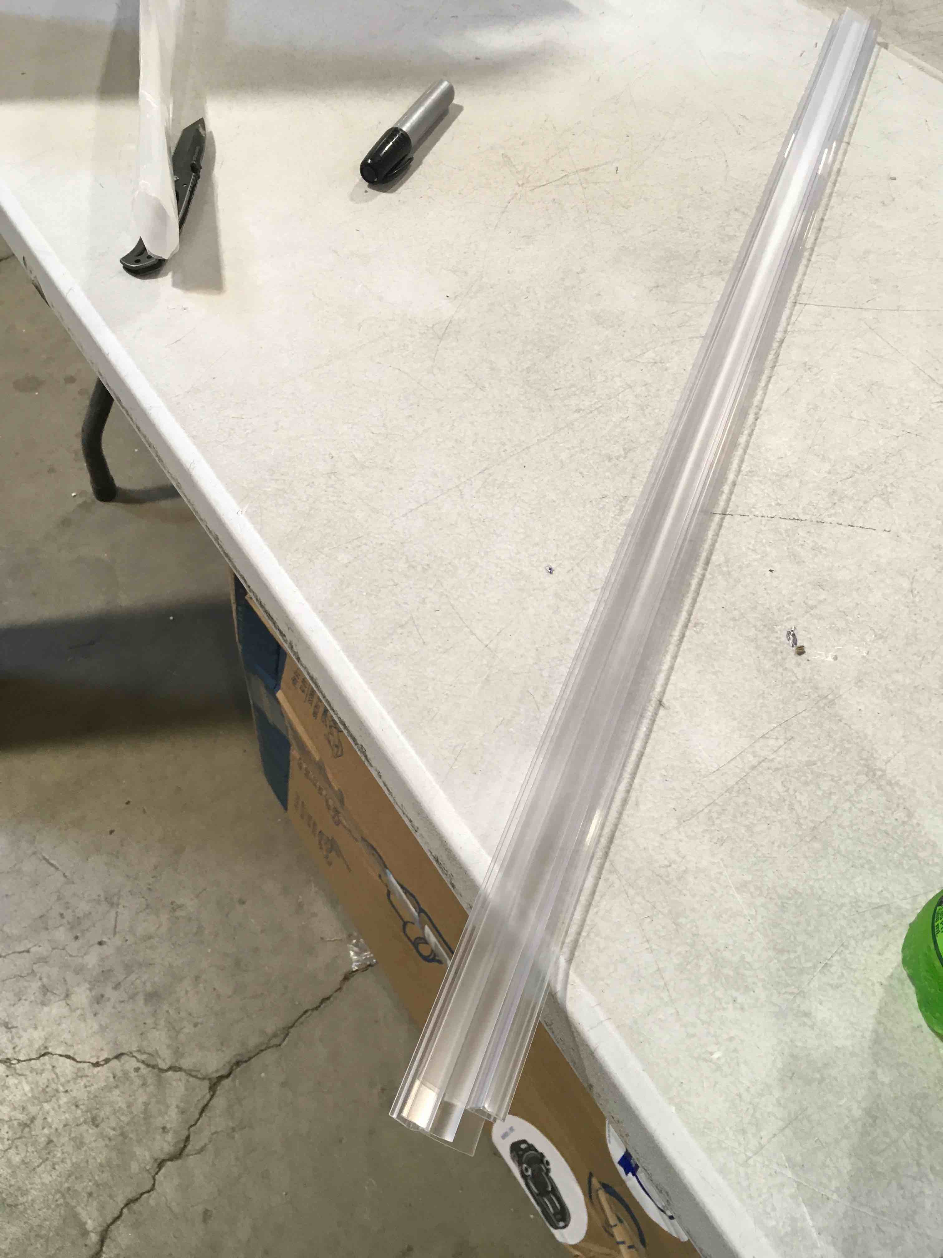 https://s3.amazonaws.com/lotting-images-prod/bidfta/PPE1727445_1747334829469.jpeg