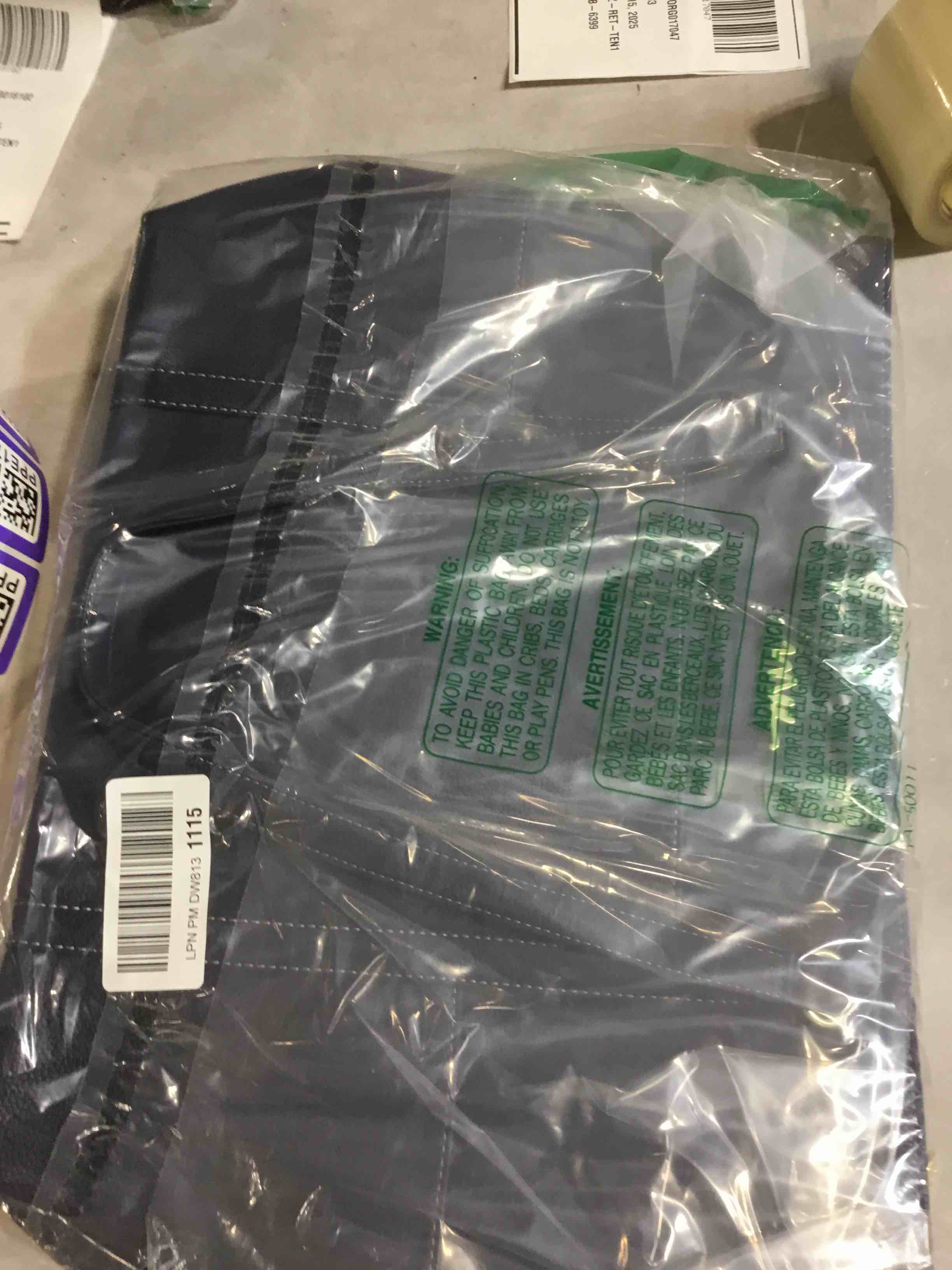 https://s3.amazonaws.com/lotting-images-prod/bidfta/PPE1728979_1749061909631.jpeg
