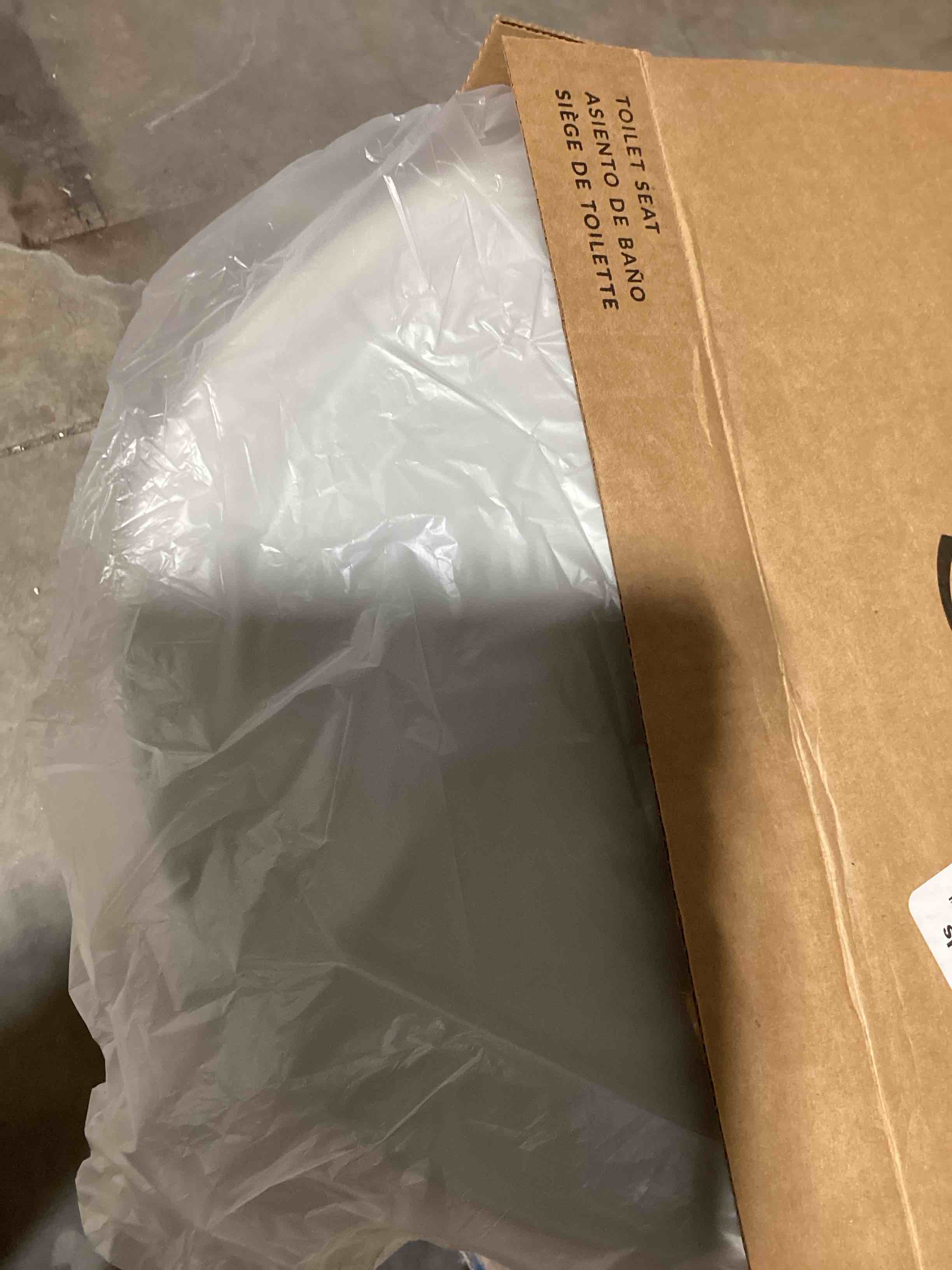 https://s3.amazonaws.com/lotting-images-prod/bidfta/PPE1729282_1746818765588.jpeg