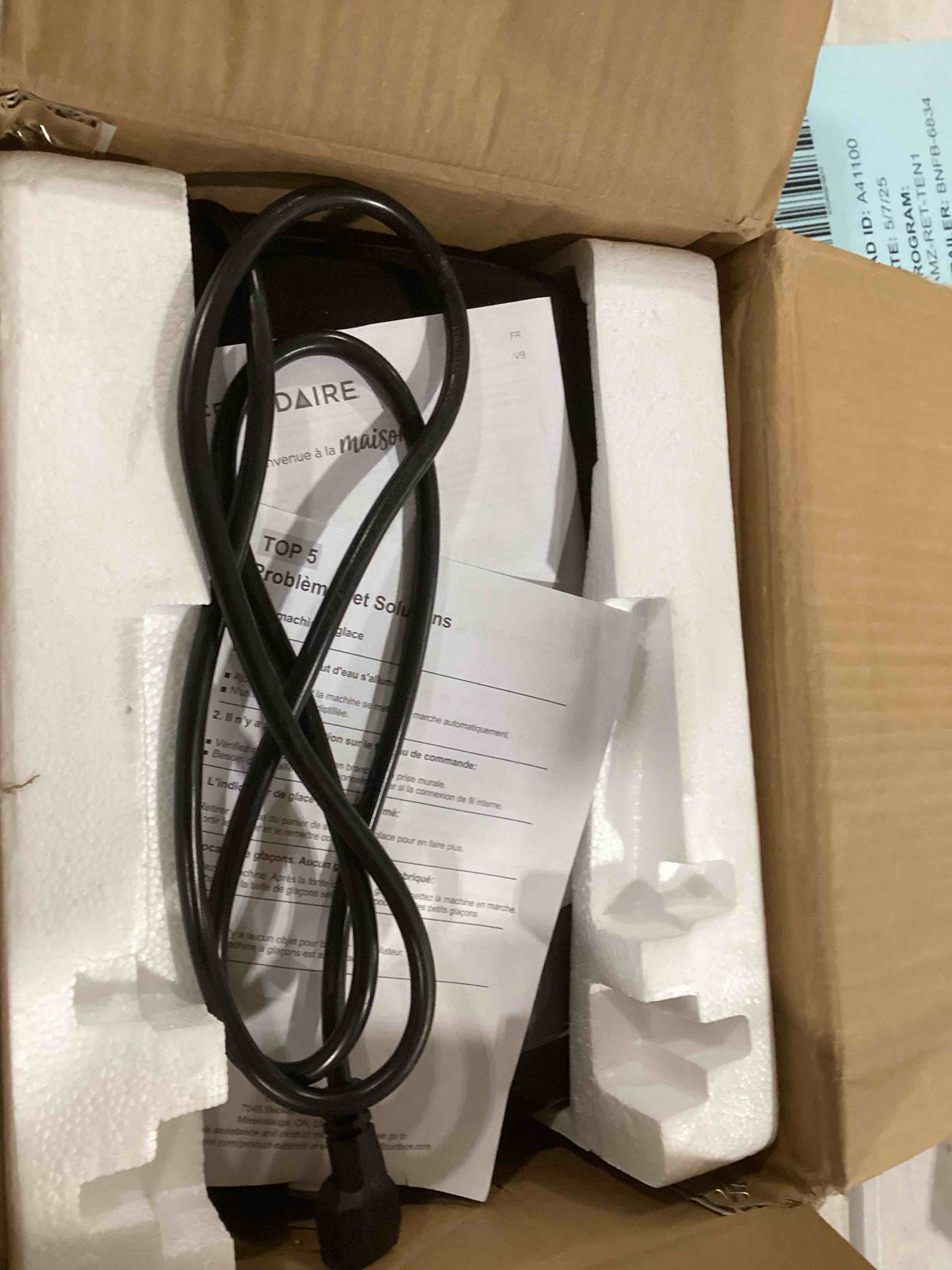https://s3.amazonaws.com/lotting-images-prod/bidfta/PPE1729302_1747049006846.jpeg