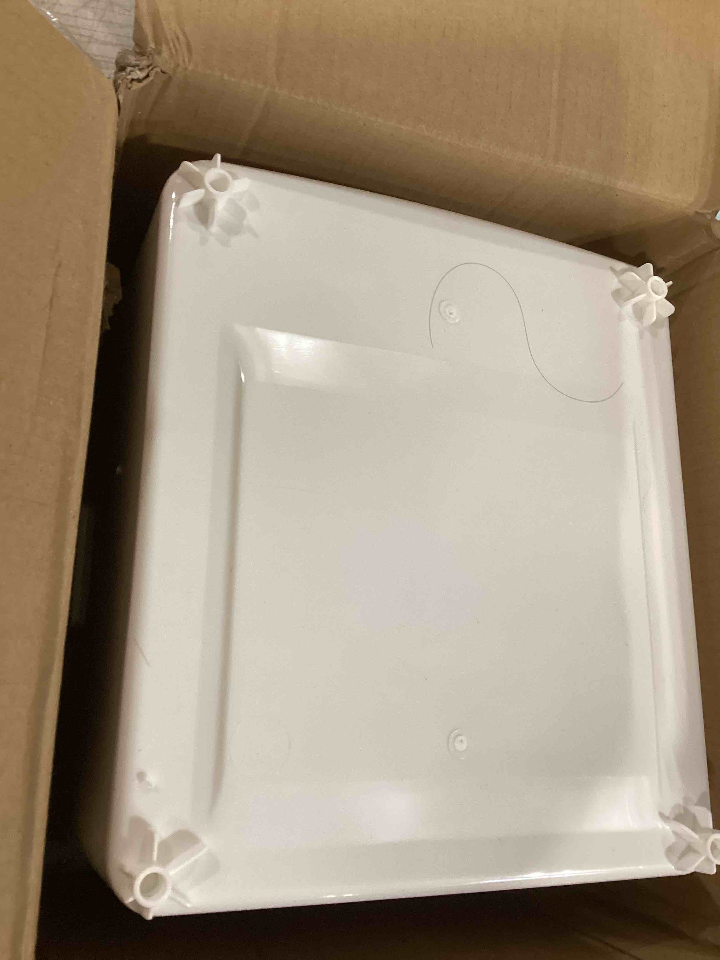 https://s3.amazonaws.com/lotting-images-prod/bidfta/PPE1729309_1747050227759.jpeg