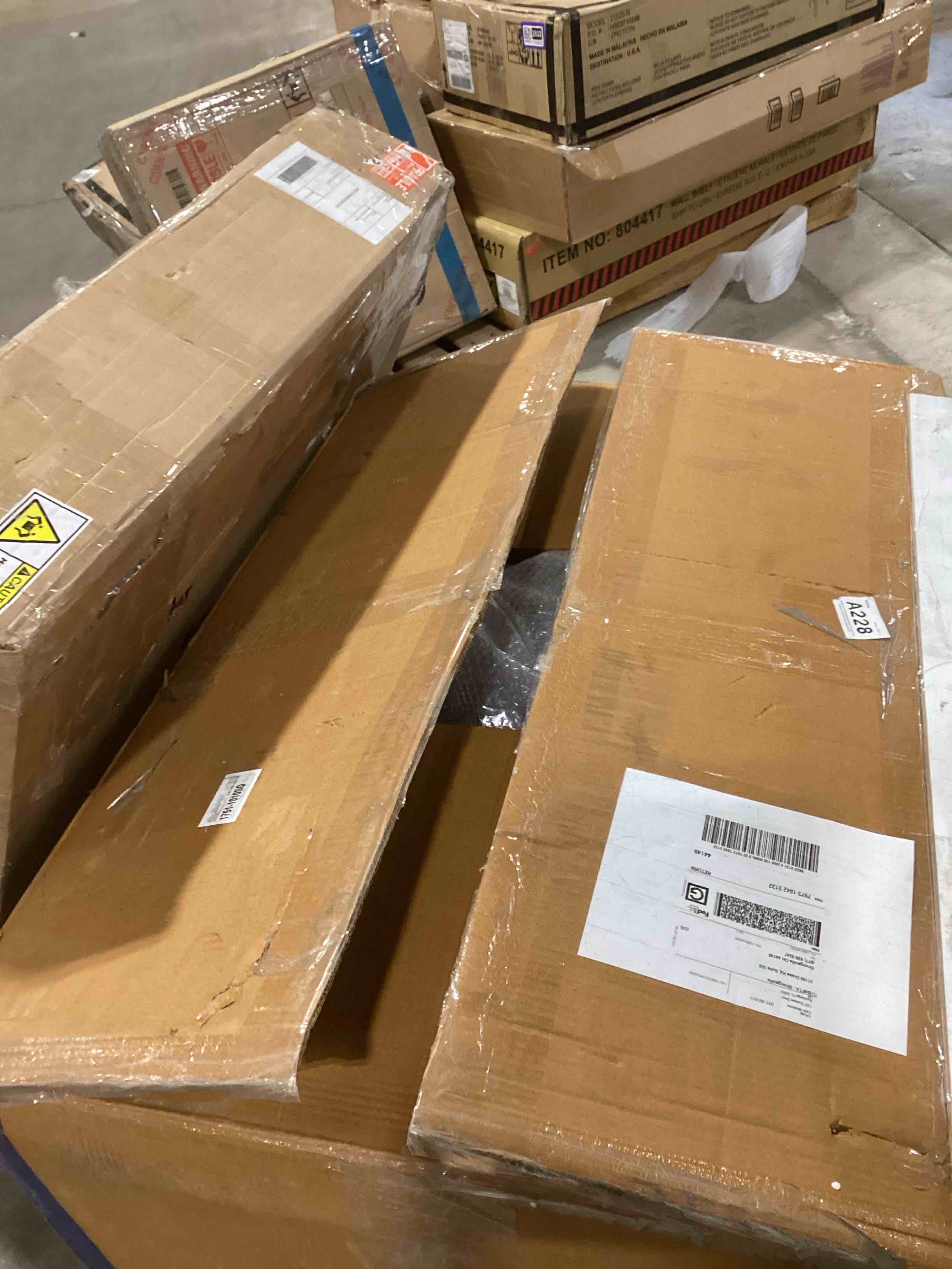https://s3.amazonaws.com/lotting-images-prod/bidfta/PPE1729358_1747061358838.jpeg