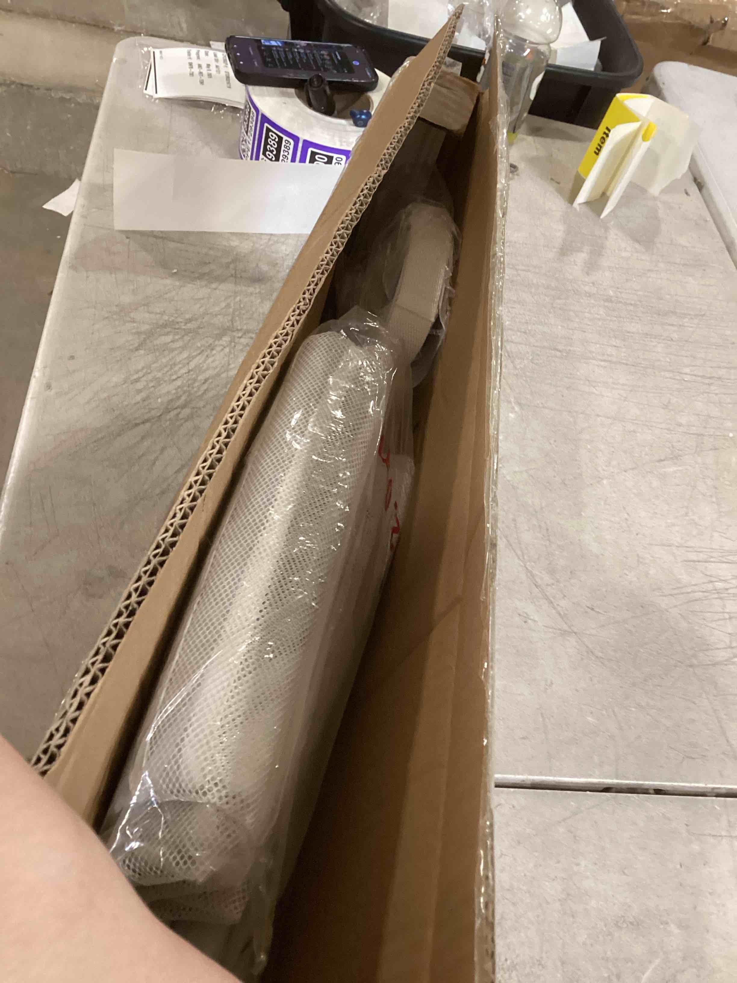 https://s3.amazonaws.com/lotting-images-prod/bidfta/PPE1729381_1747071912626.jpeg