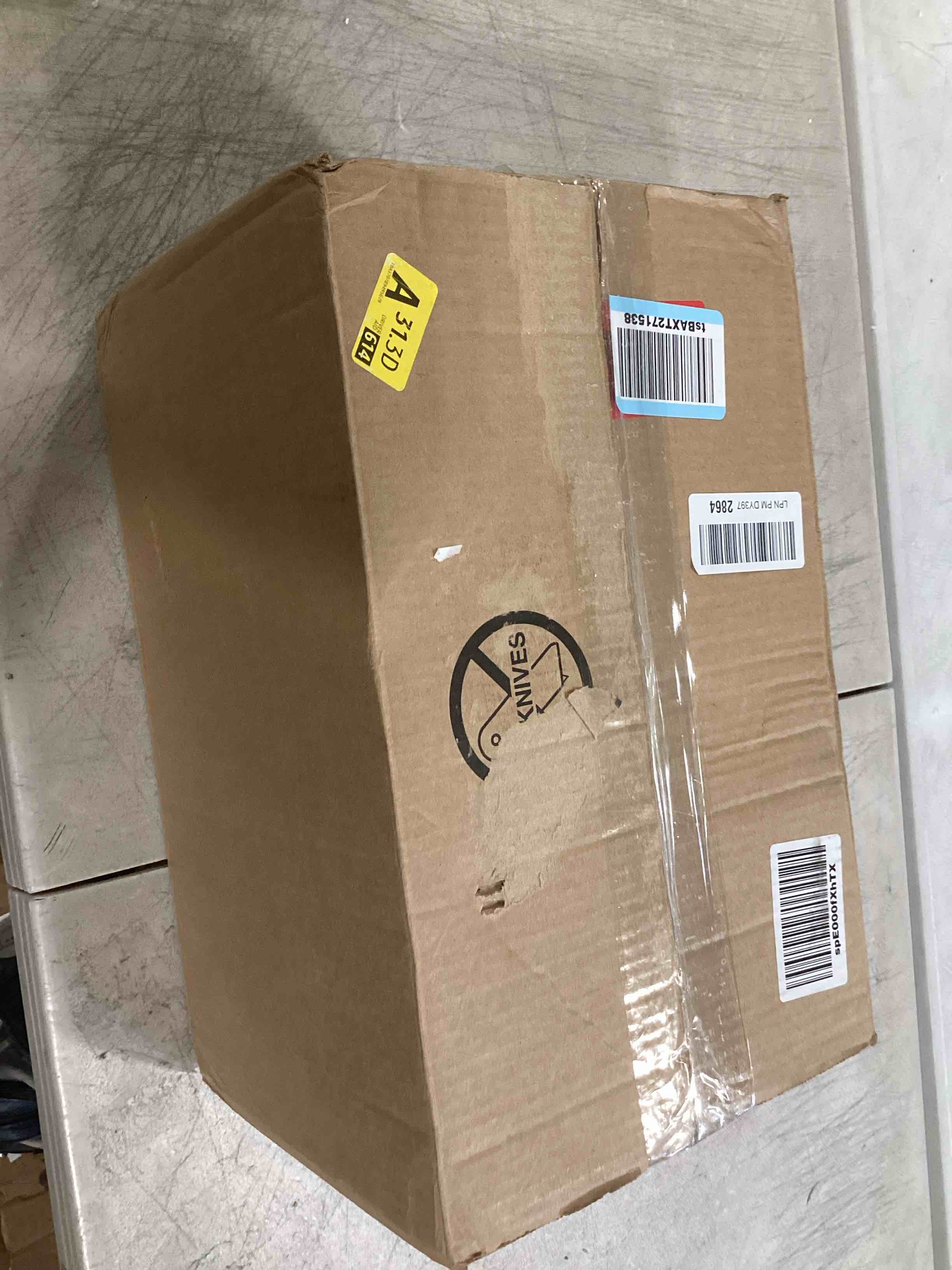 https://s3.amazonaws.com/lotting-images-prod/bidfta/PPE1729390_1747074322815.jpeg