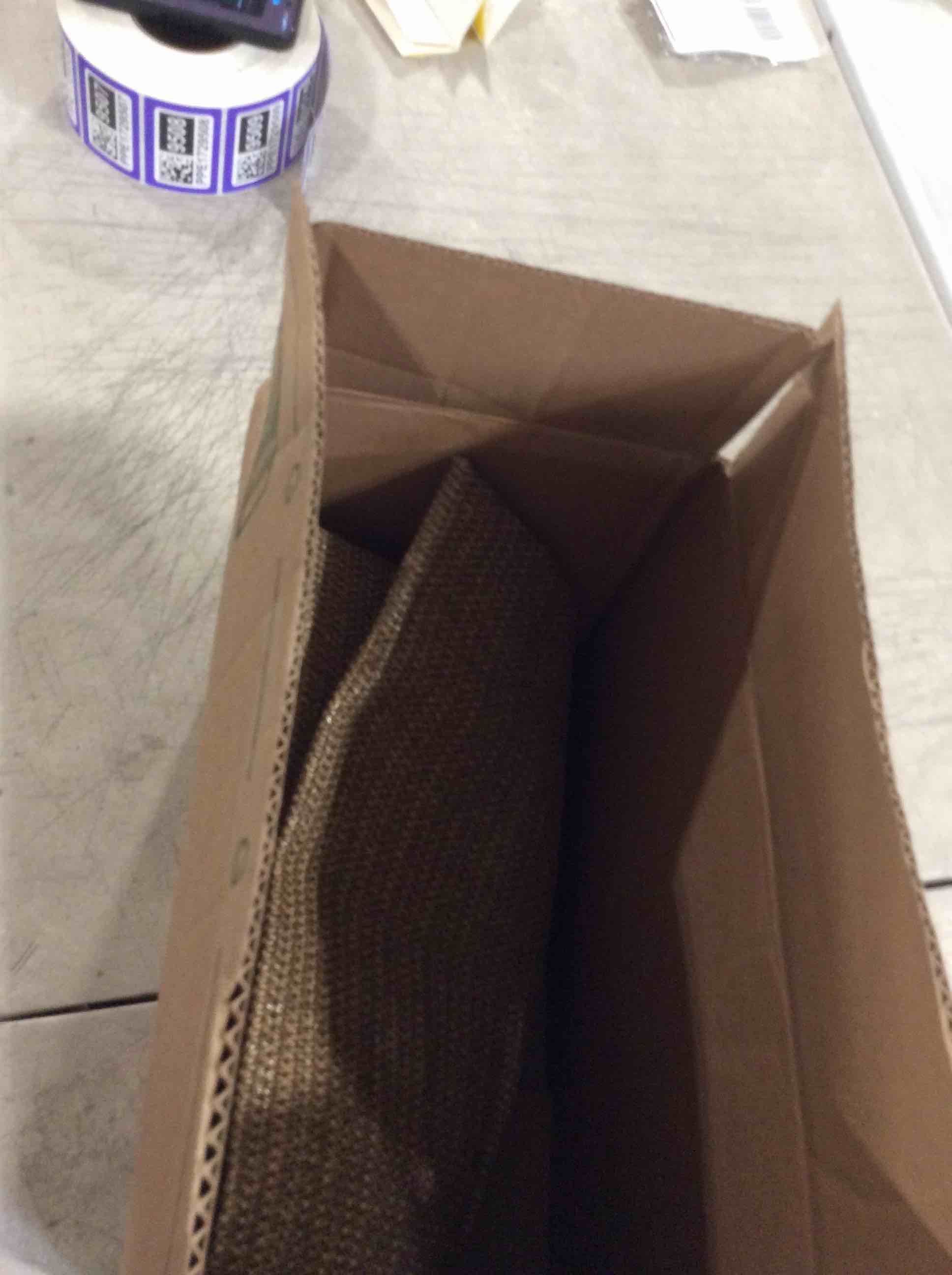 https://s3.amazonaws.com/lotting-images-prod/bidfta/PPE1729499_1747158809378.jpeg