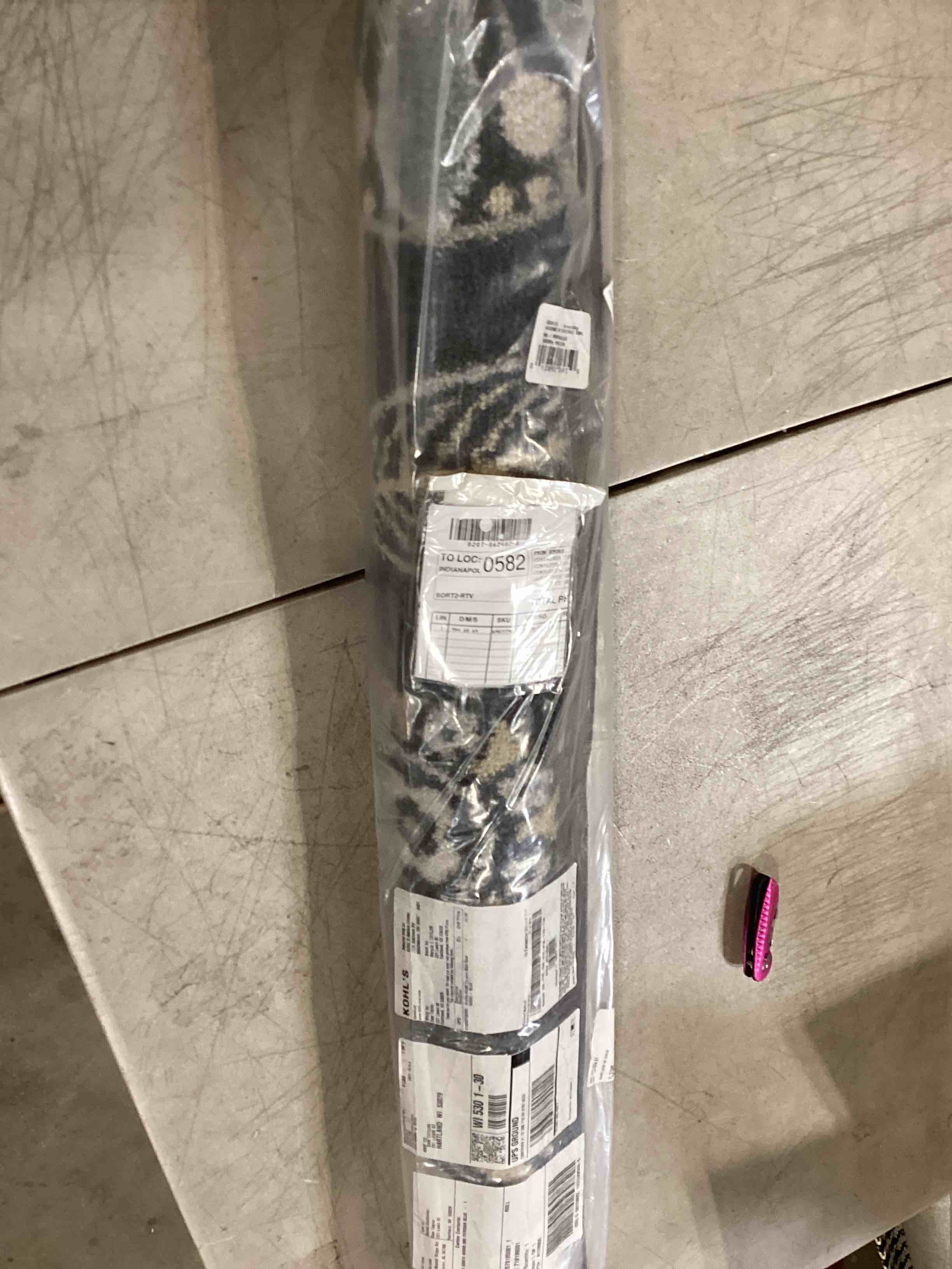 https://s3.amazonaws.com/lotting-images-prod/bidfta/PPE1730756_1748963547807.jpeg