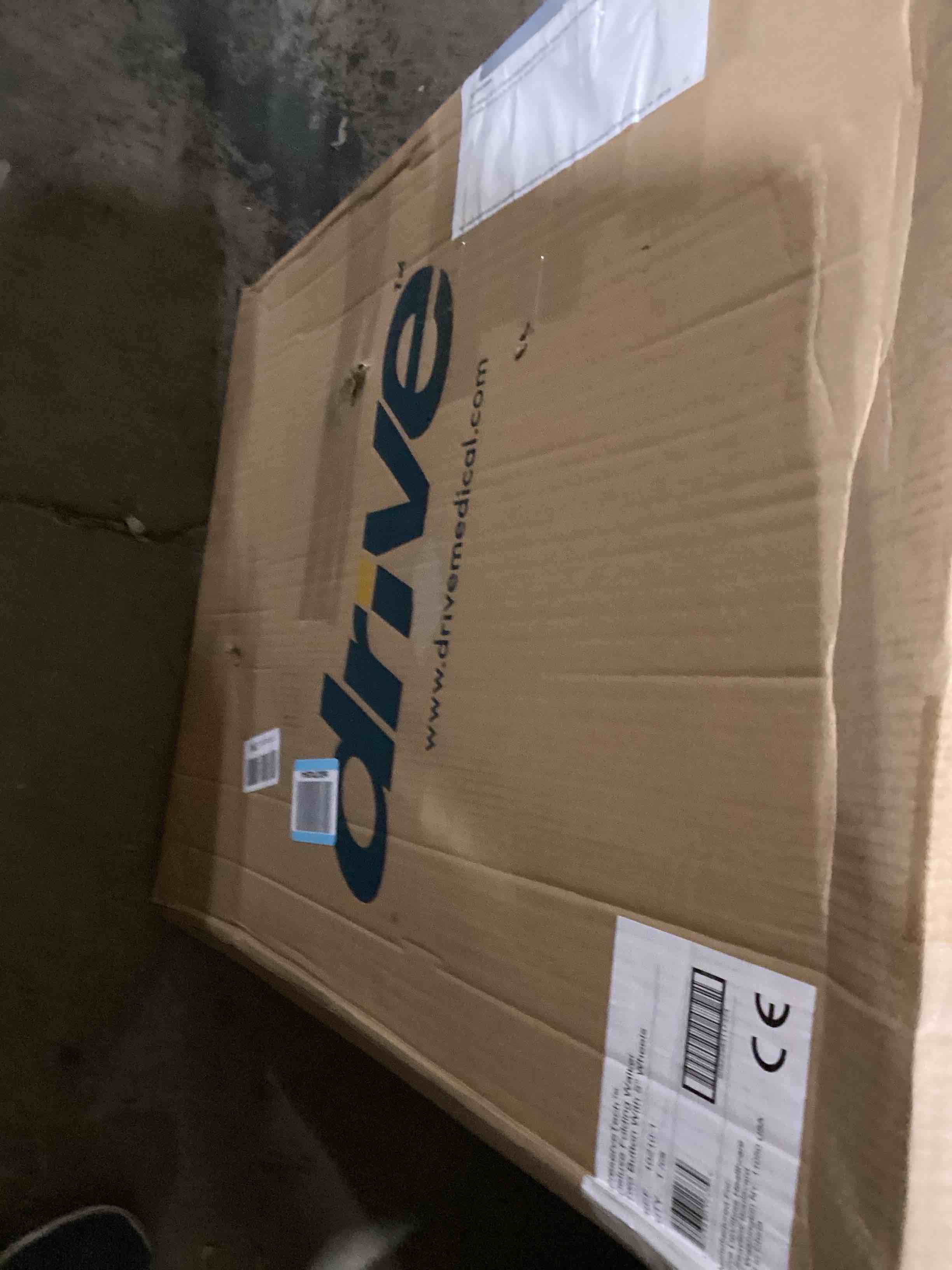 https://s3.amazonaws.com/lotting-images-prod/bidfta/PPE1731273_1749573579489.jpeg