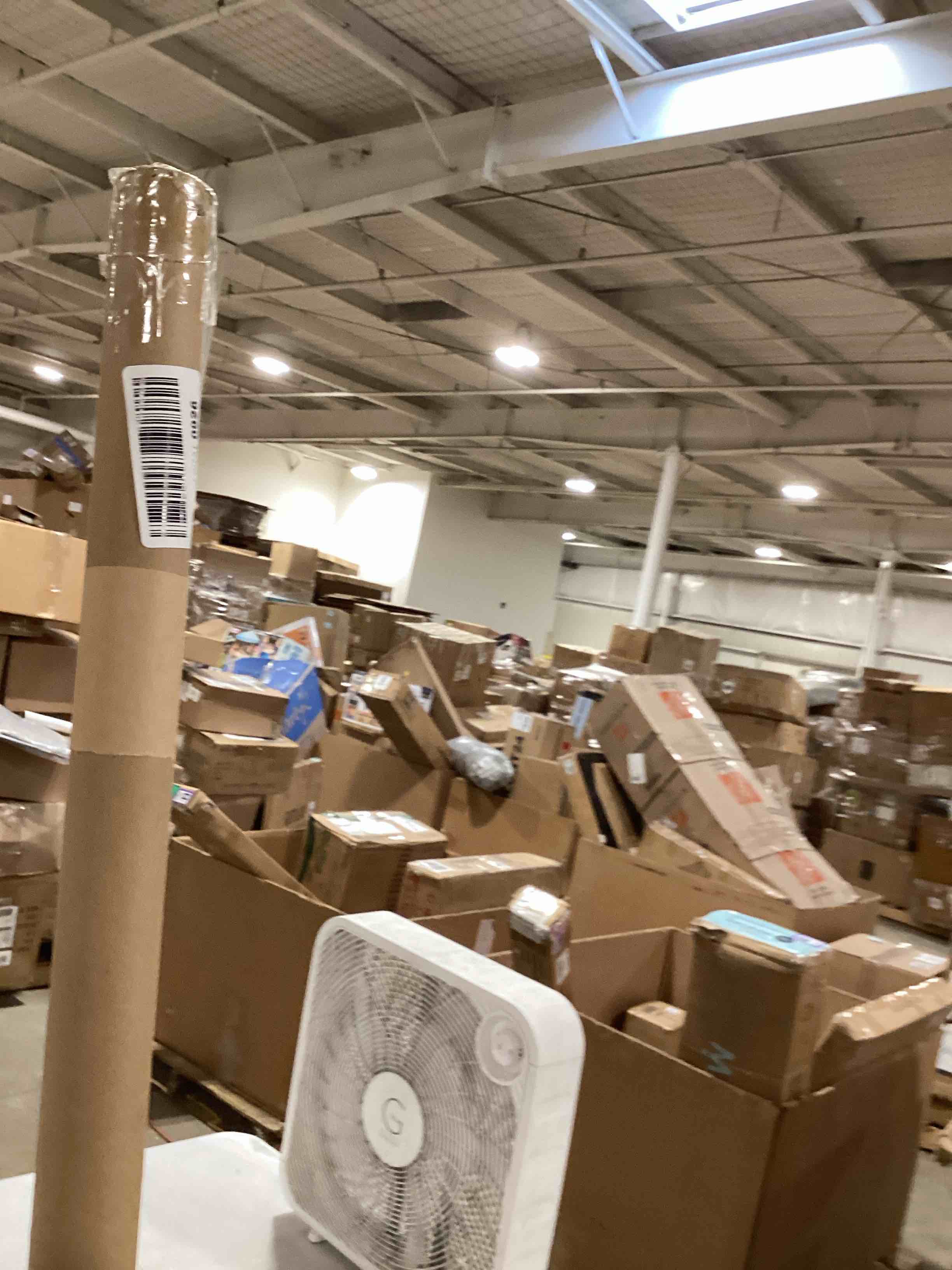 https://s3.amazonaws.com/lotting-images-prod/bidfta/PPE1731960_1750244787830.jpeg