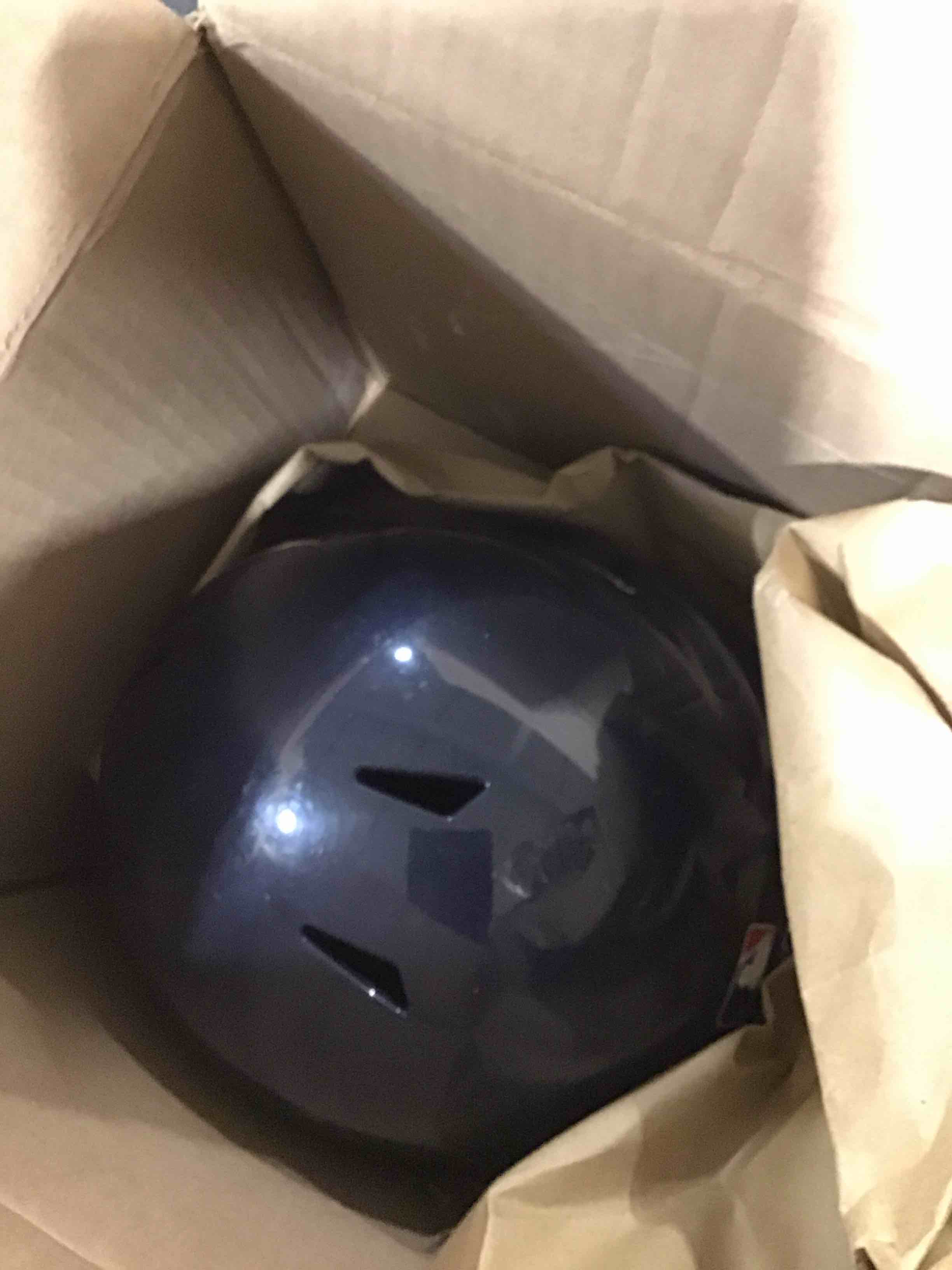 https://s3.amazonaws.com/lotting-images-prod/bidfta/PPE1732004_1746102253102.jpeg