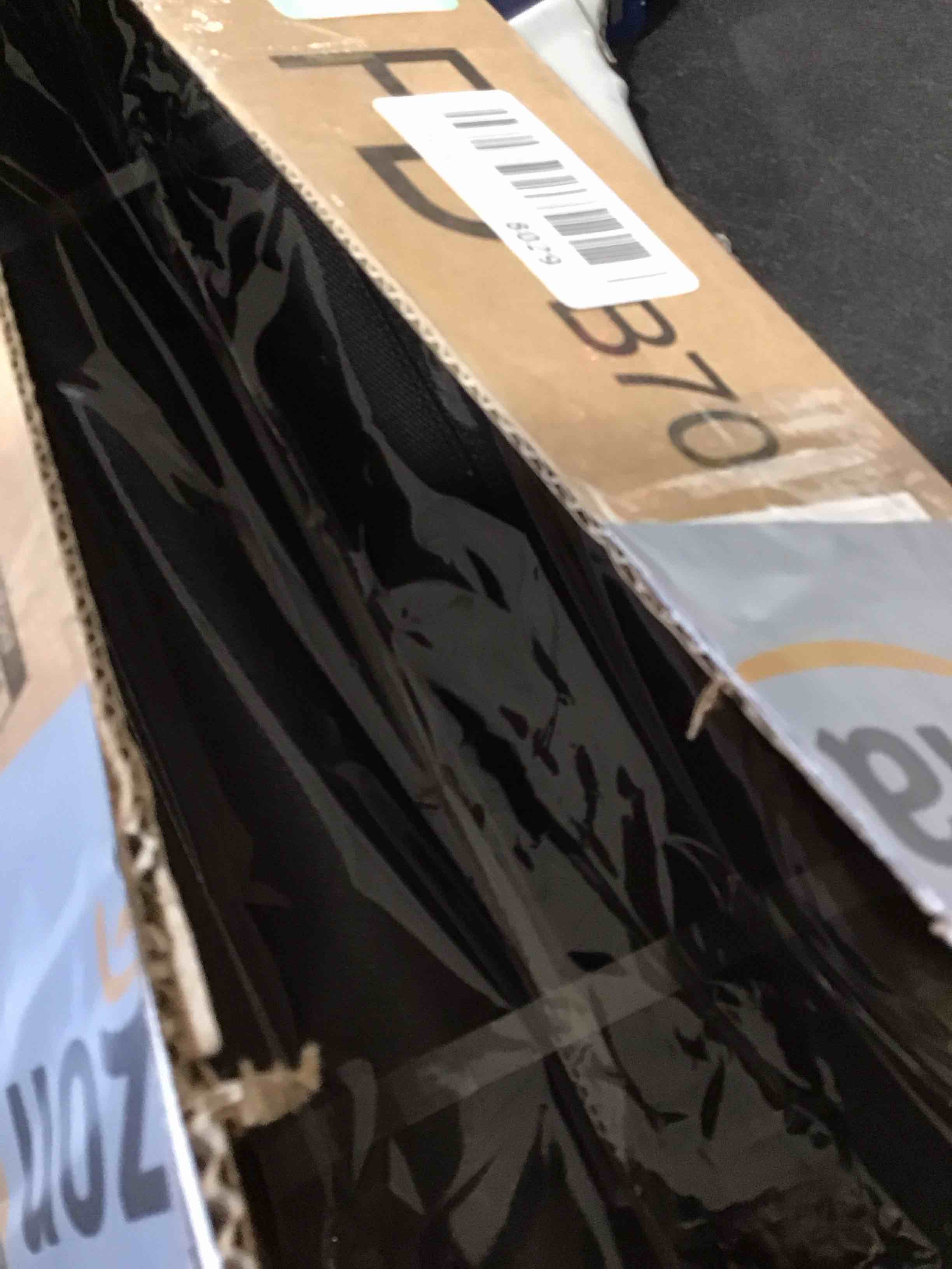 https://s3.amazonaws.com/lotting-images-prod/bidfta/PPE1732207_1746125904097.jpeg