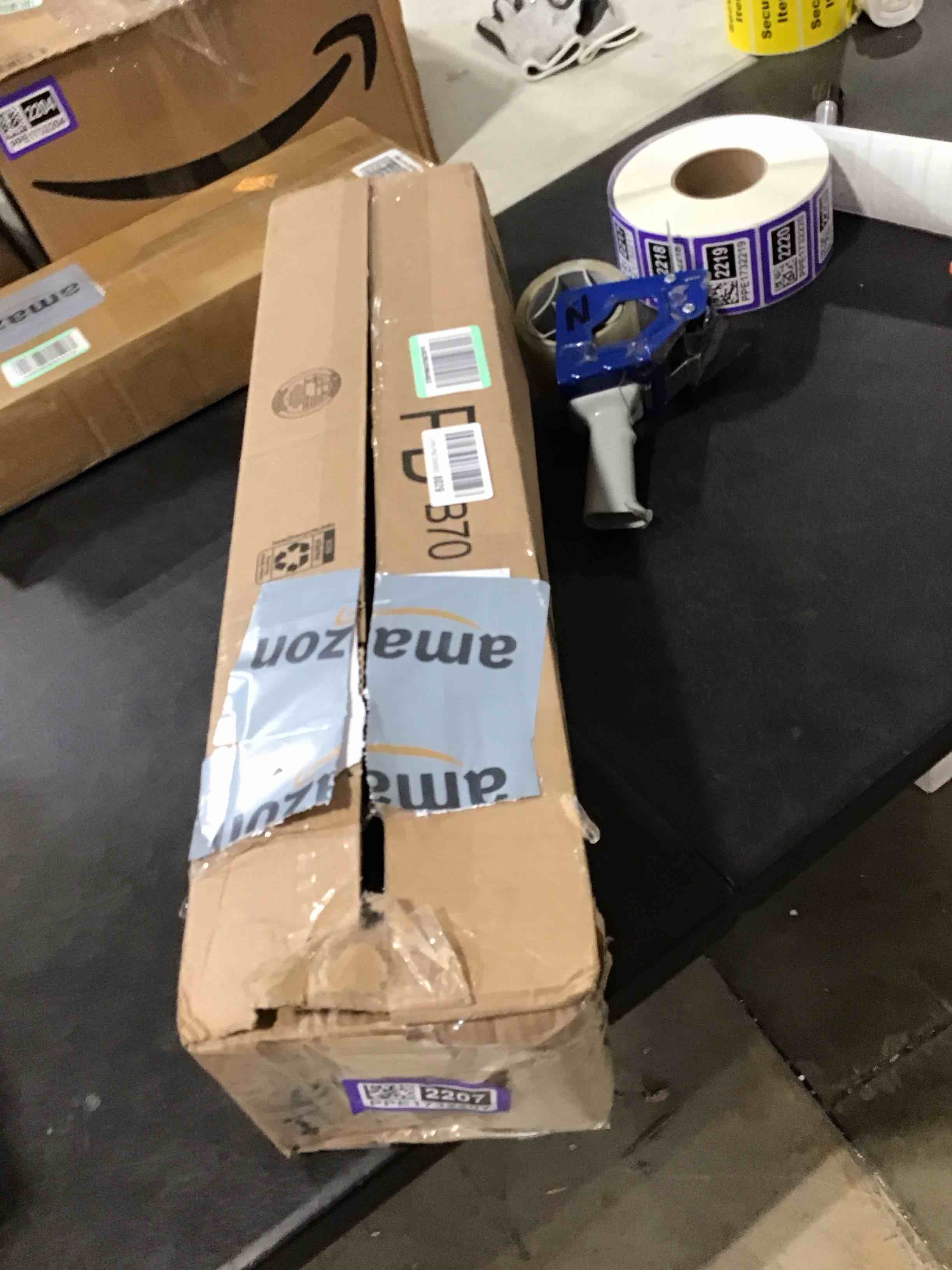 https://s3.amazonaws.com/lotting-images-prod/bidfta/PPE1732207_1746125906799.jpeg