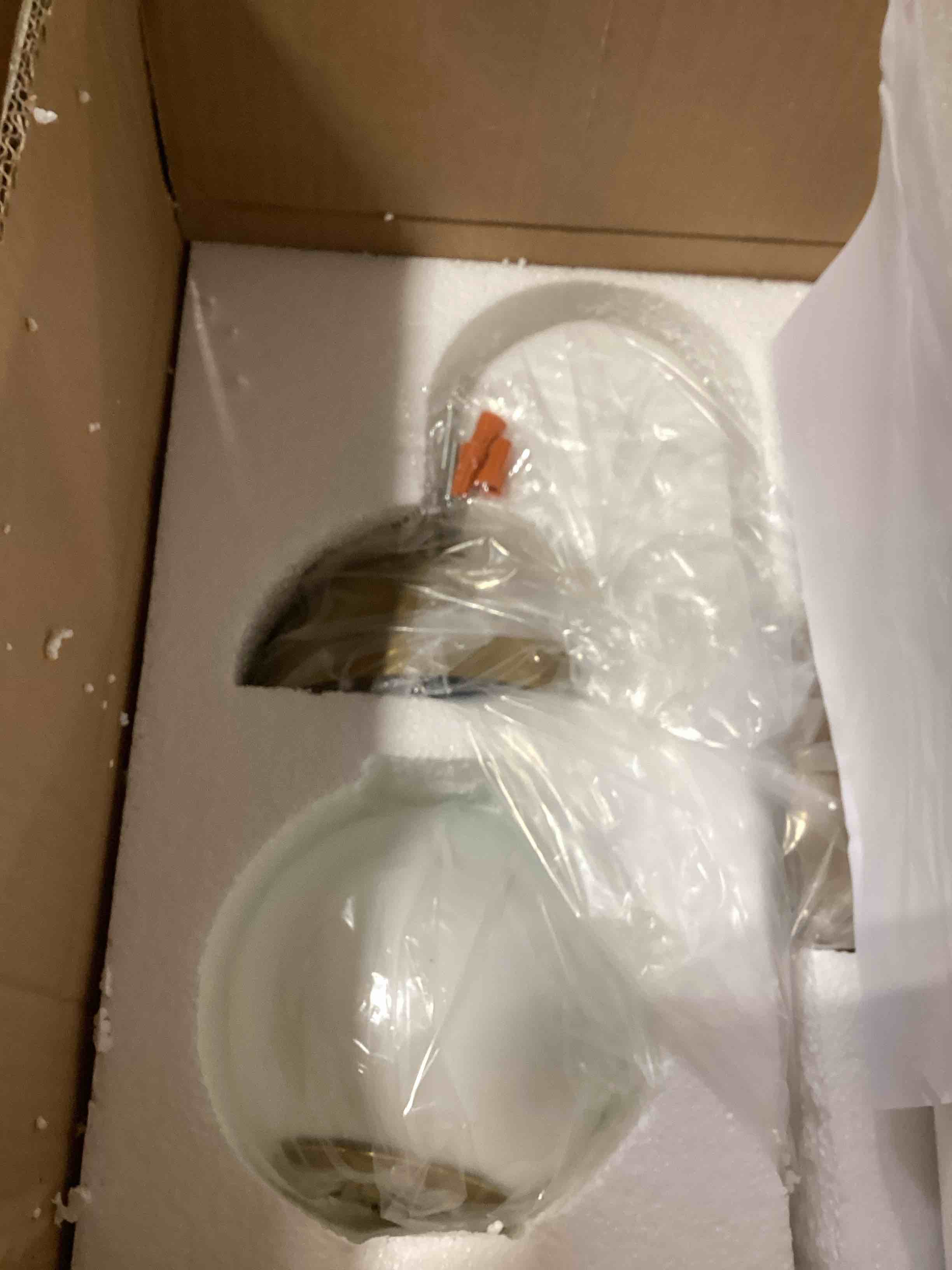 https://s3.amazonaws.com/lotting-images-prod/bidfta/PPE1732392_1746203169113.jpeg
