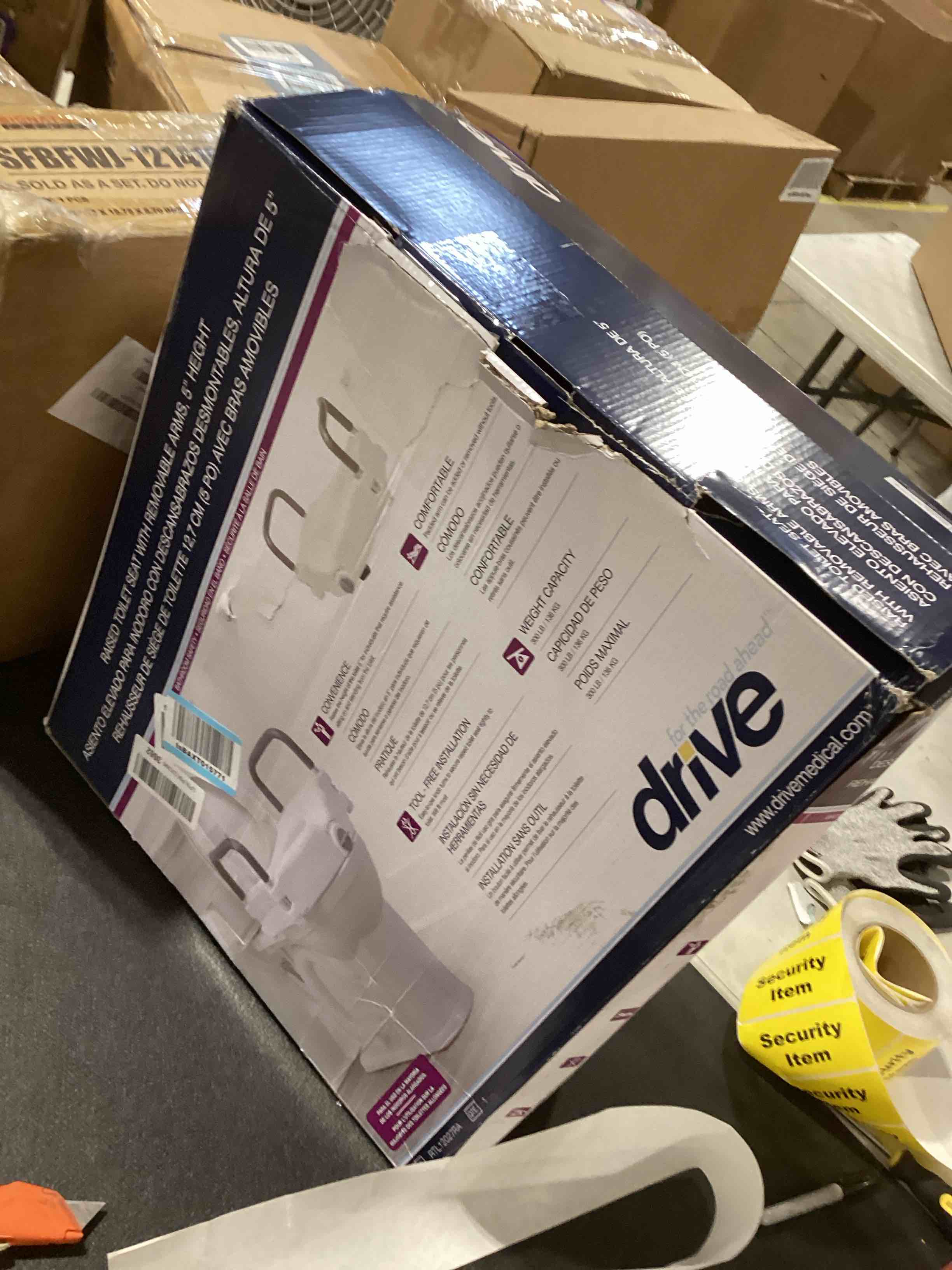 https://s3.amazonaws.com/lotting-images-prod/bidfta/PPE1732403_1746204692808.jpeg