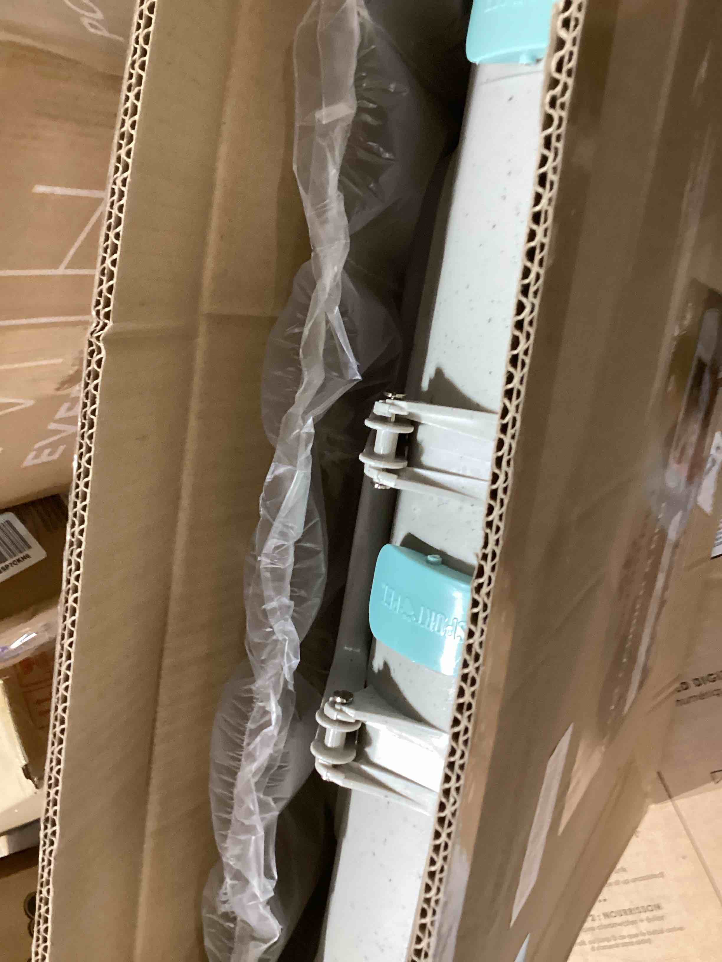 https://s3.amazonaws.com/lotting-images-prod/bidfta/PPE1732453_1746212445259.jpeg
